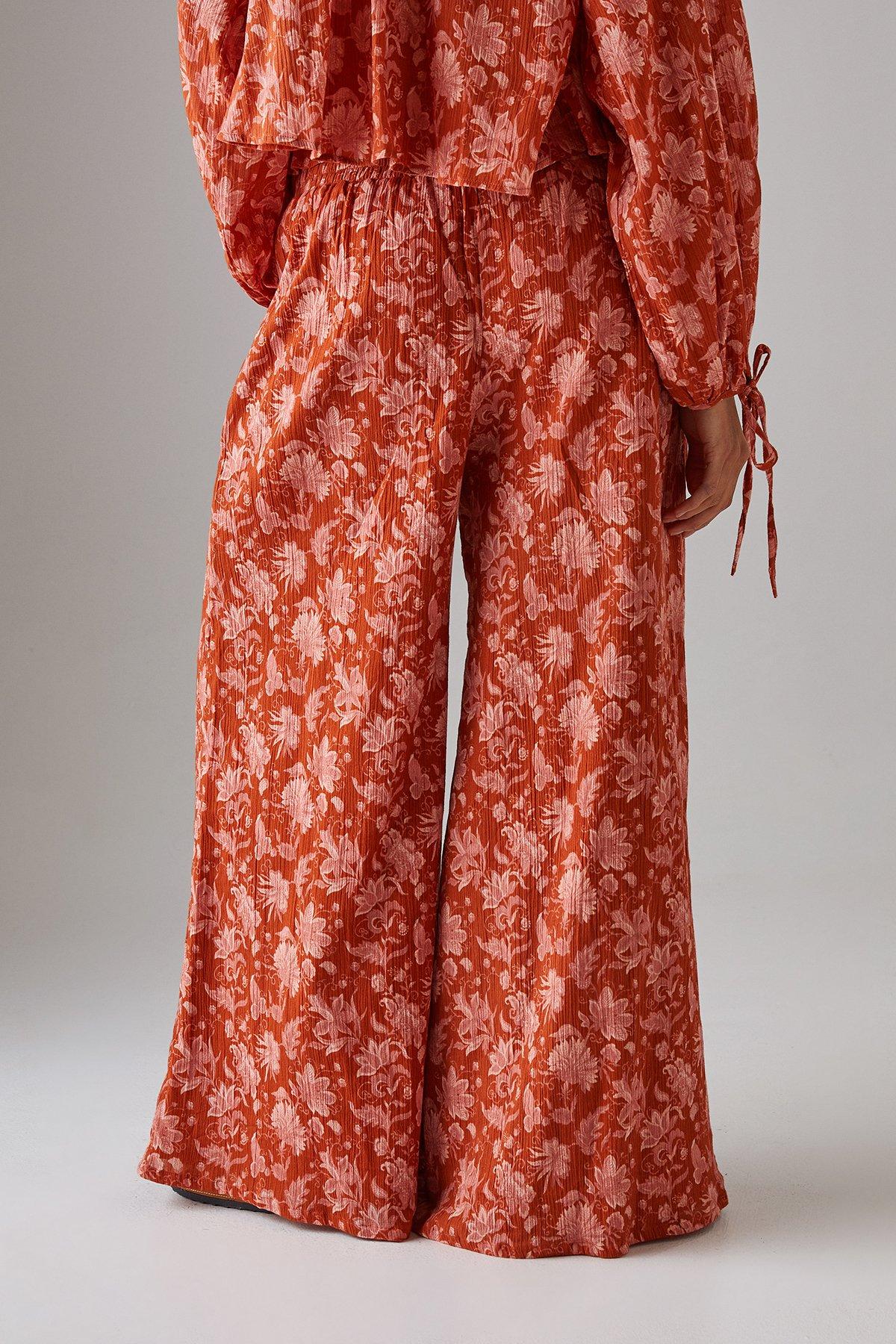 Warehouse Cheesecloth Shirred Waist Wide Leg Trousers Floral image 3