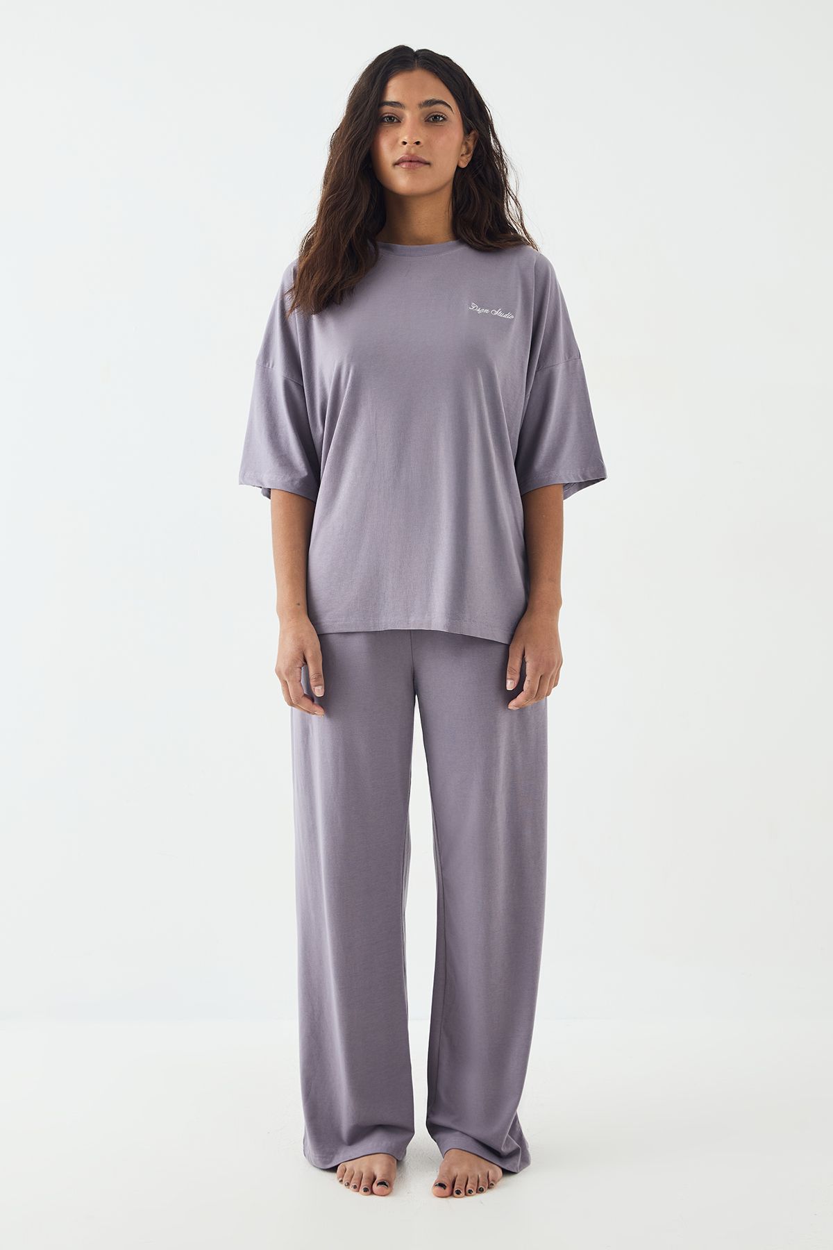 DSGN Studio DSGN Studio Lounge Short Sleeve Oversized Supersoft T-Shirt Mauve image 5