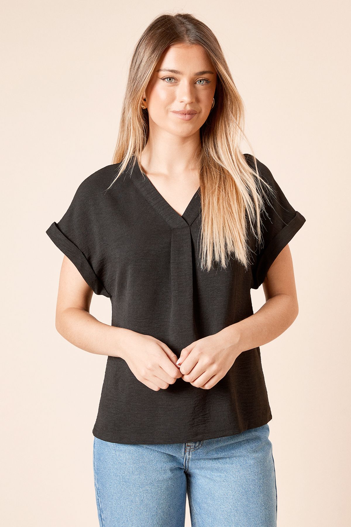 Dorothy Perkins V Neck Grown On Sleeve Top Black image 4