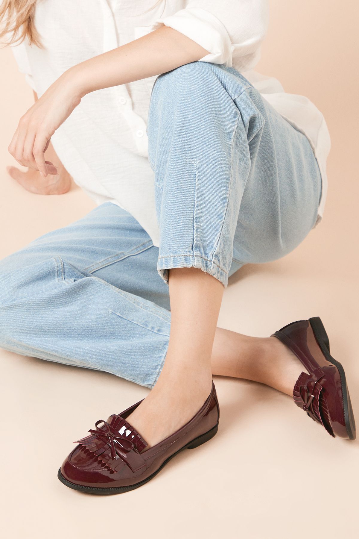 Dorothy Perkins Wide Fit Loretta Tassel Loafers Burgundy image 2