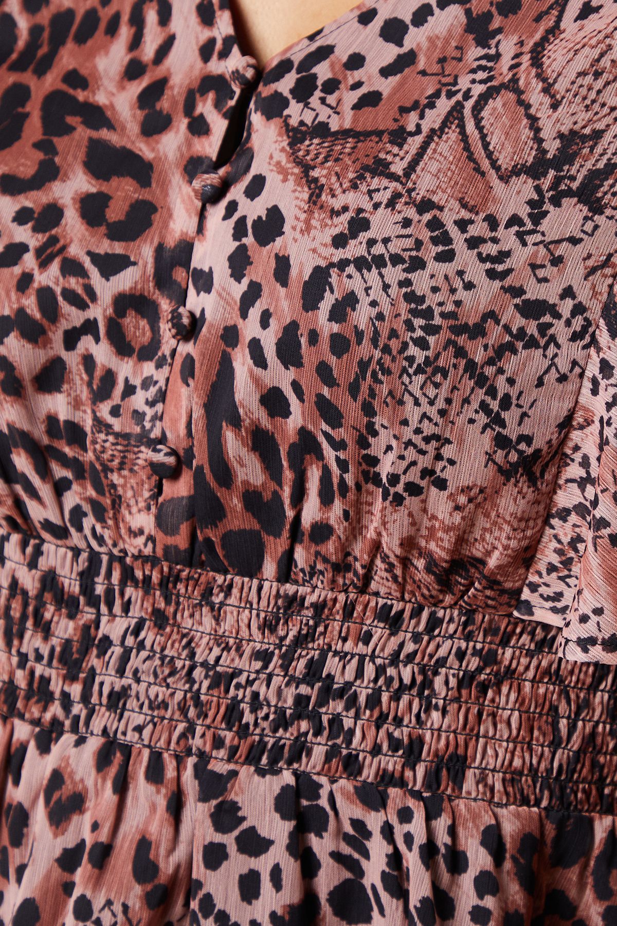 Dorothy Perkins Animal Shirred Waist Button Front Chiffon Long Sleeve Blouse Animal image 5