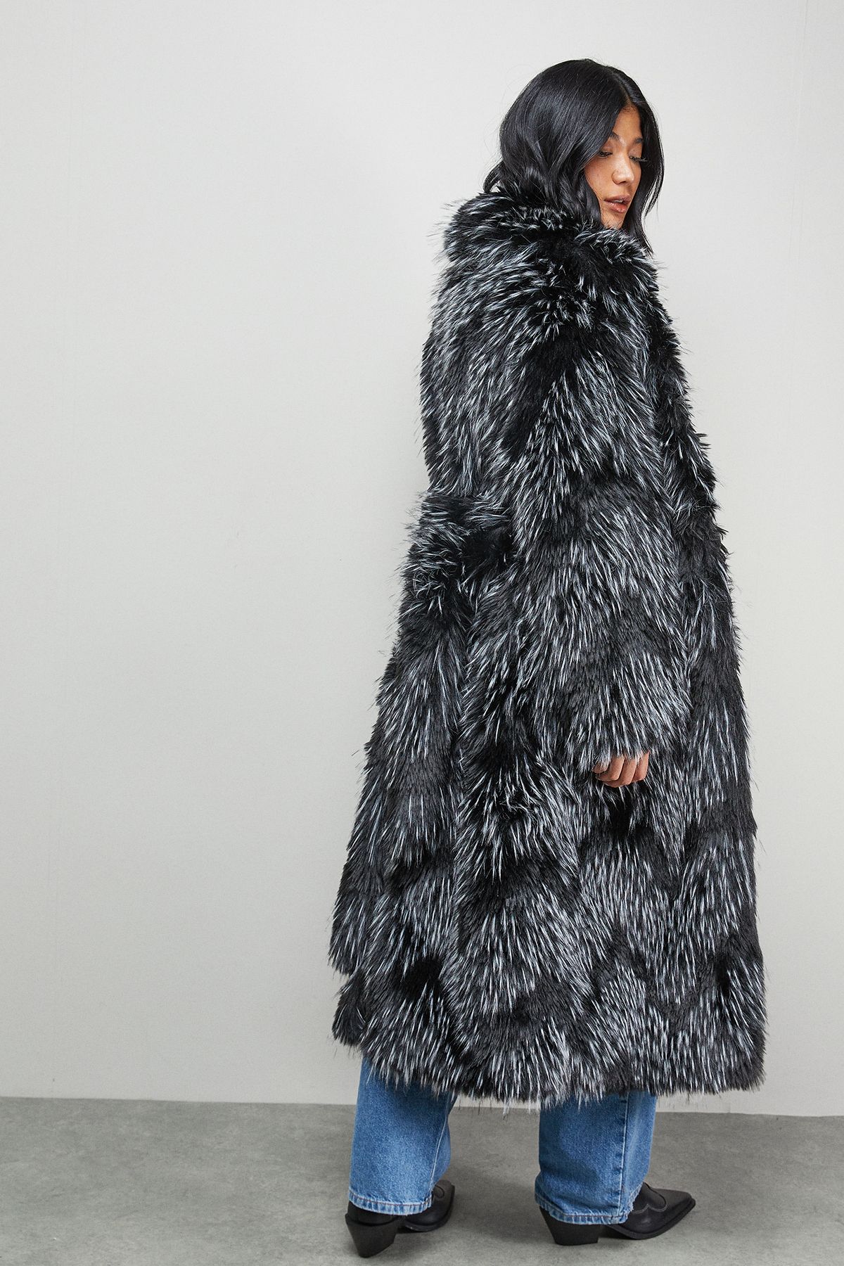 Warehouse Faux Fur Two Tone Coat Mono image 3