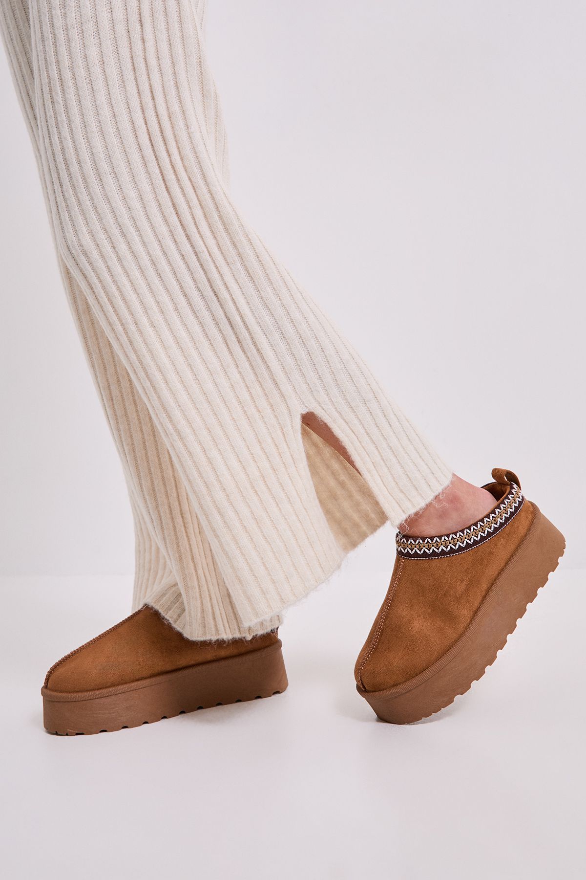 Dorothy Perkins Georgina Faux Suede Fur Trim Flatform Closed Toe Slipper Chestnut image 2