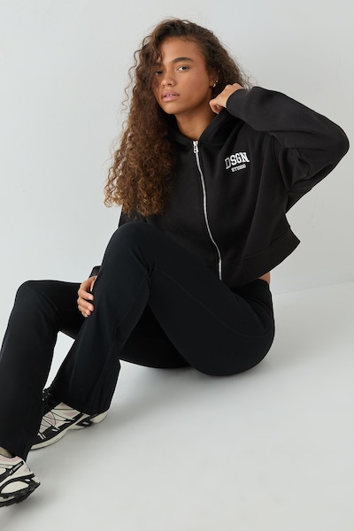 DSGN Studio DSGN Studio Embroidered Boxy Crop Zip Through Hoodie Black