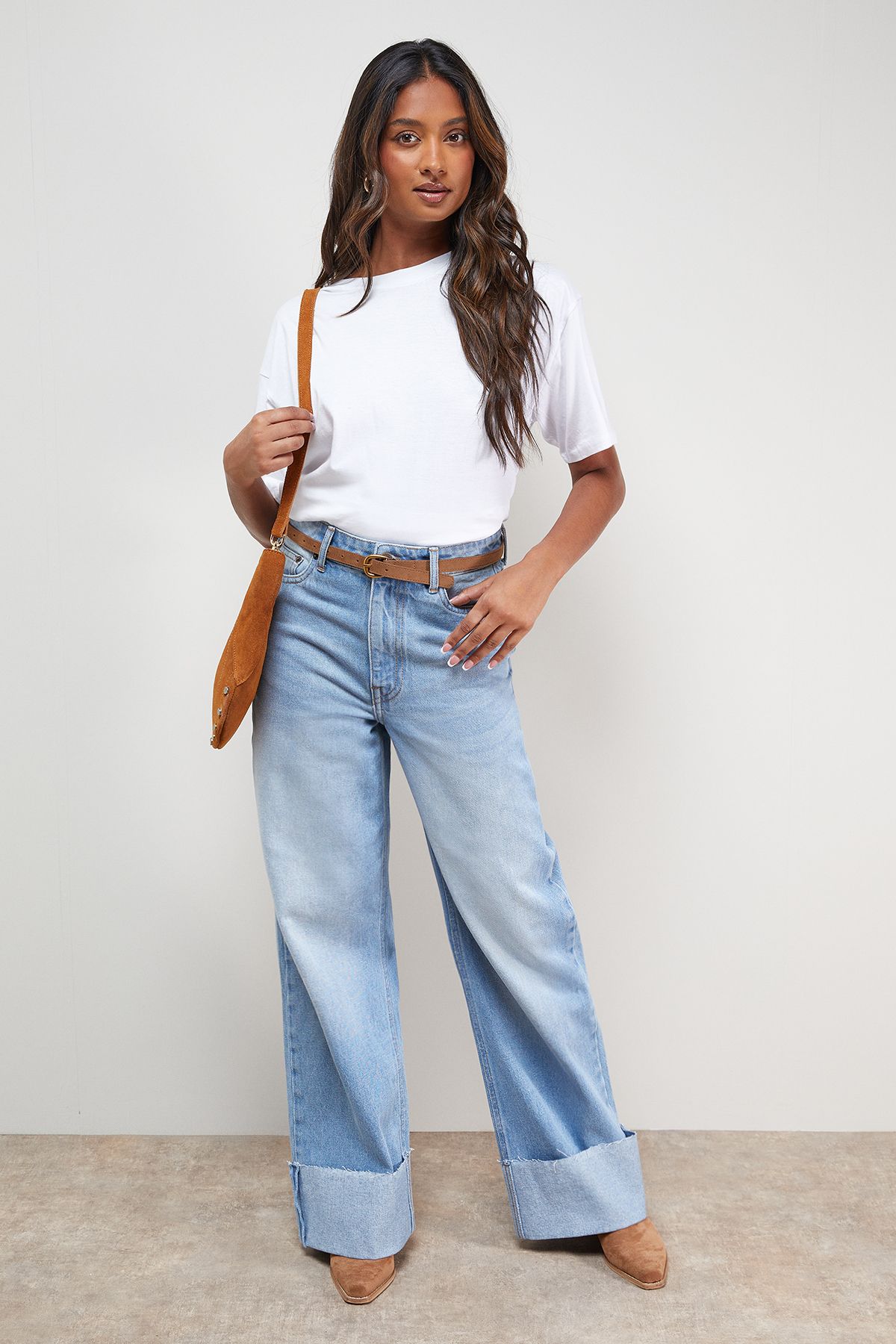 Oasis Denim Turnup Straight Leg Jean Light Wash image 1