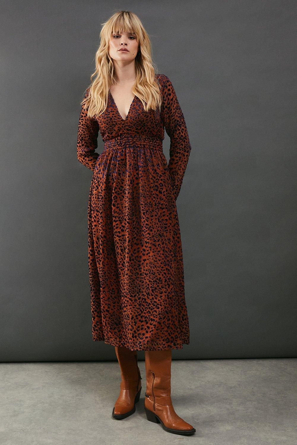 Warehouse Burnout Leopard Velvet Plunge Neck Waisted Midi Dress Leopard image 1