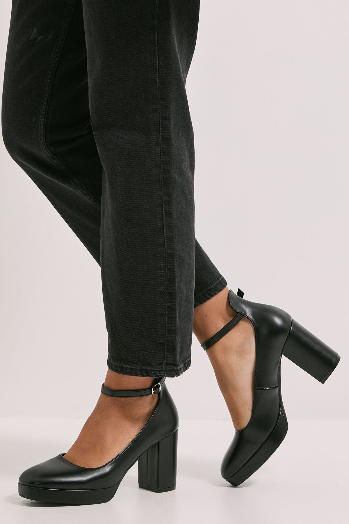 Dorothy Perkins Vanessa Faux Leather Platform Ankle Strap High Block Heel Court Shoes Black image 2