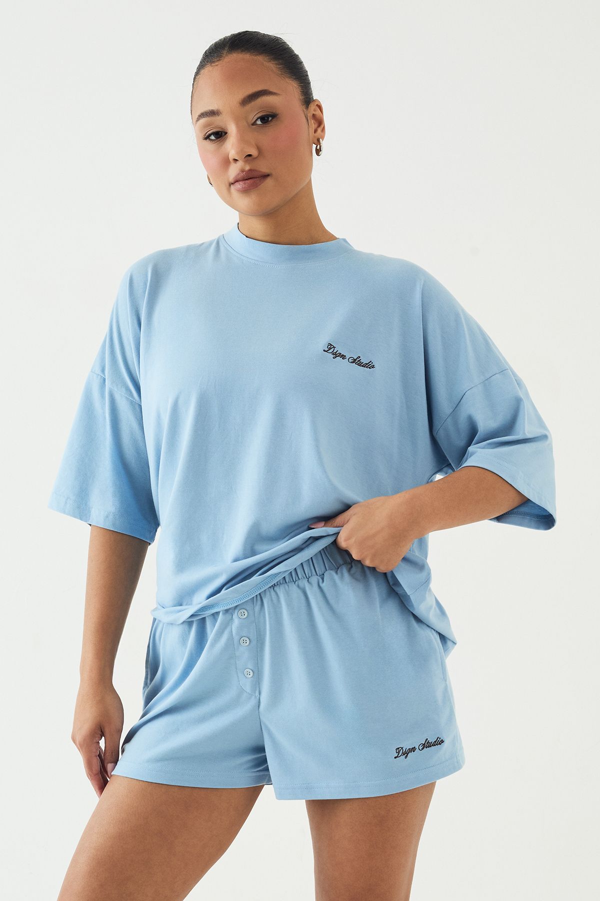DSGN Studio DSGN Studio Lounge Henley Button Supersoft Short Light Blue