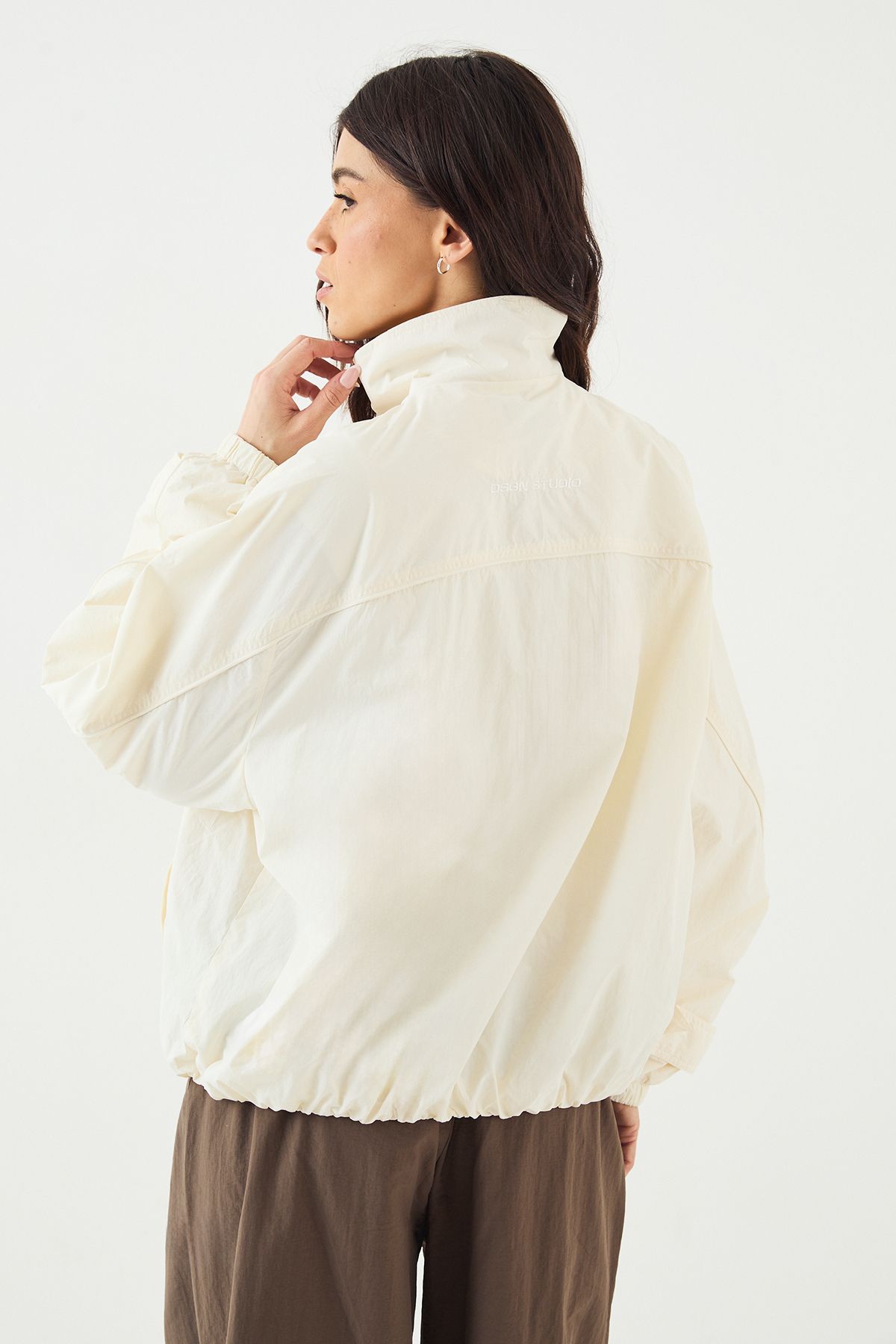 DSGN Studio DSGN Studio Nylon Zip Through Funnel Neck Track Jacket Cream image 2