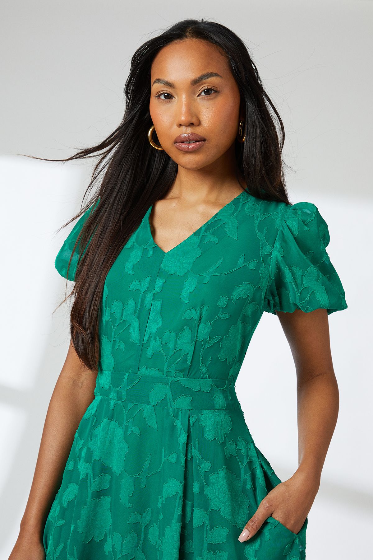 Wallis Principles Floral Jacquard Puff Sleeve Midi Dress Green image 2