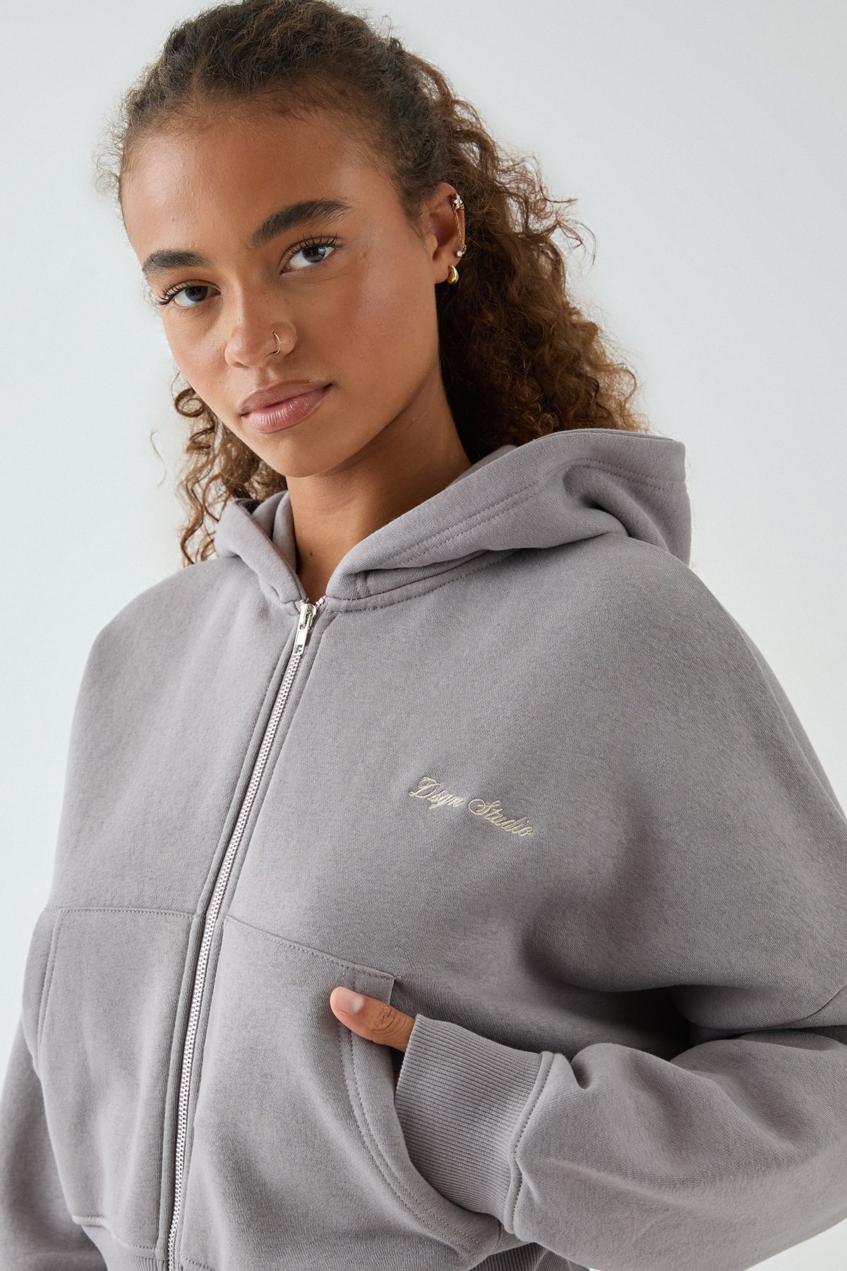 DSGN Studio DSGN Studio Deep Hem Boxy Crop Zip Through Hooded Tracksuit Charcoal image 4