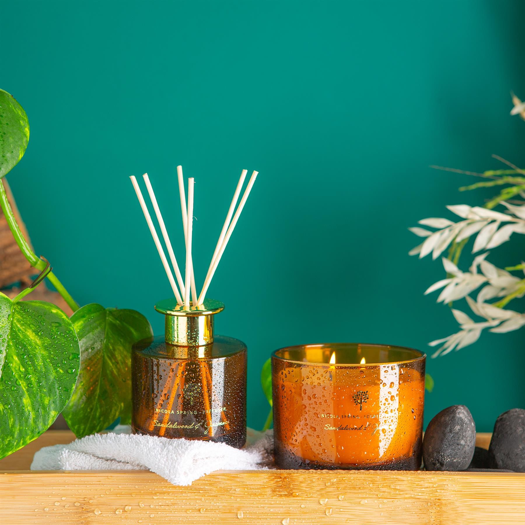 Nicola Spring Sandalwood & Jasmine Candle & Diffuser Set - 350g Jar + 200ml Diffuser image 8