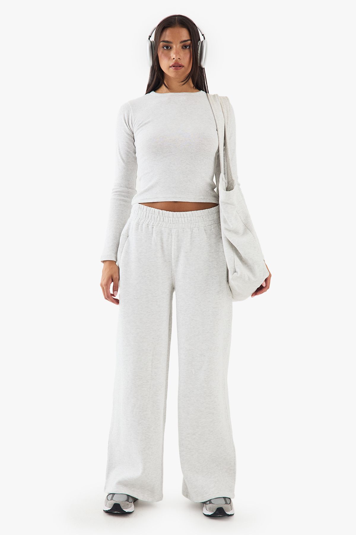 DSGN Studio DSGN Studio Embroidered Long Sleeve Top Ash Grey image 5