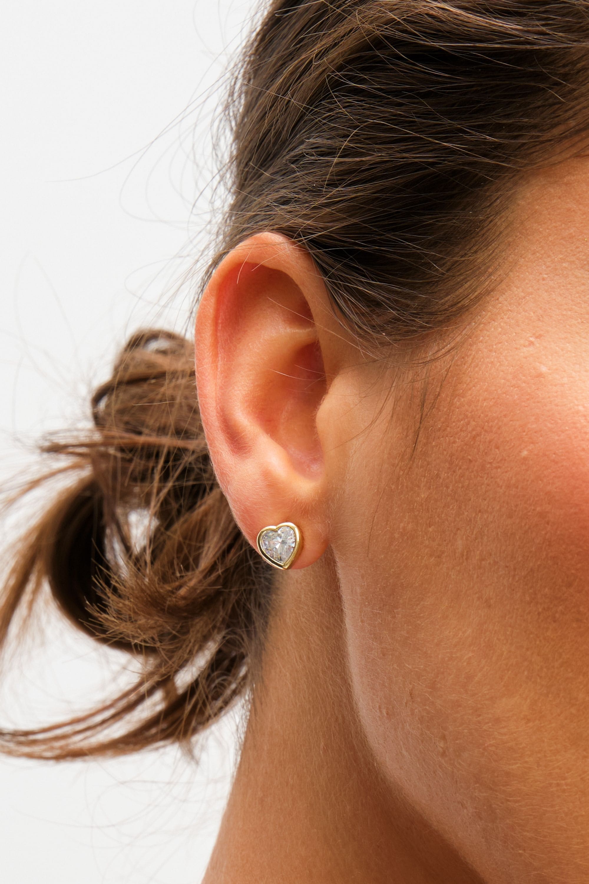 Inicio 14K Gold Plated and Crystal Besel Heart Stud Earrings - Gift Pouch image 2