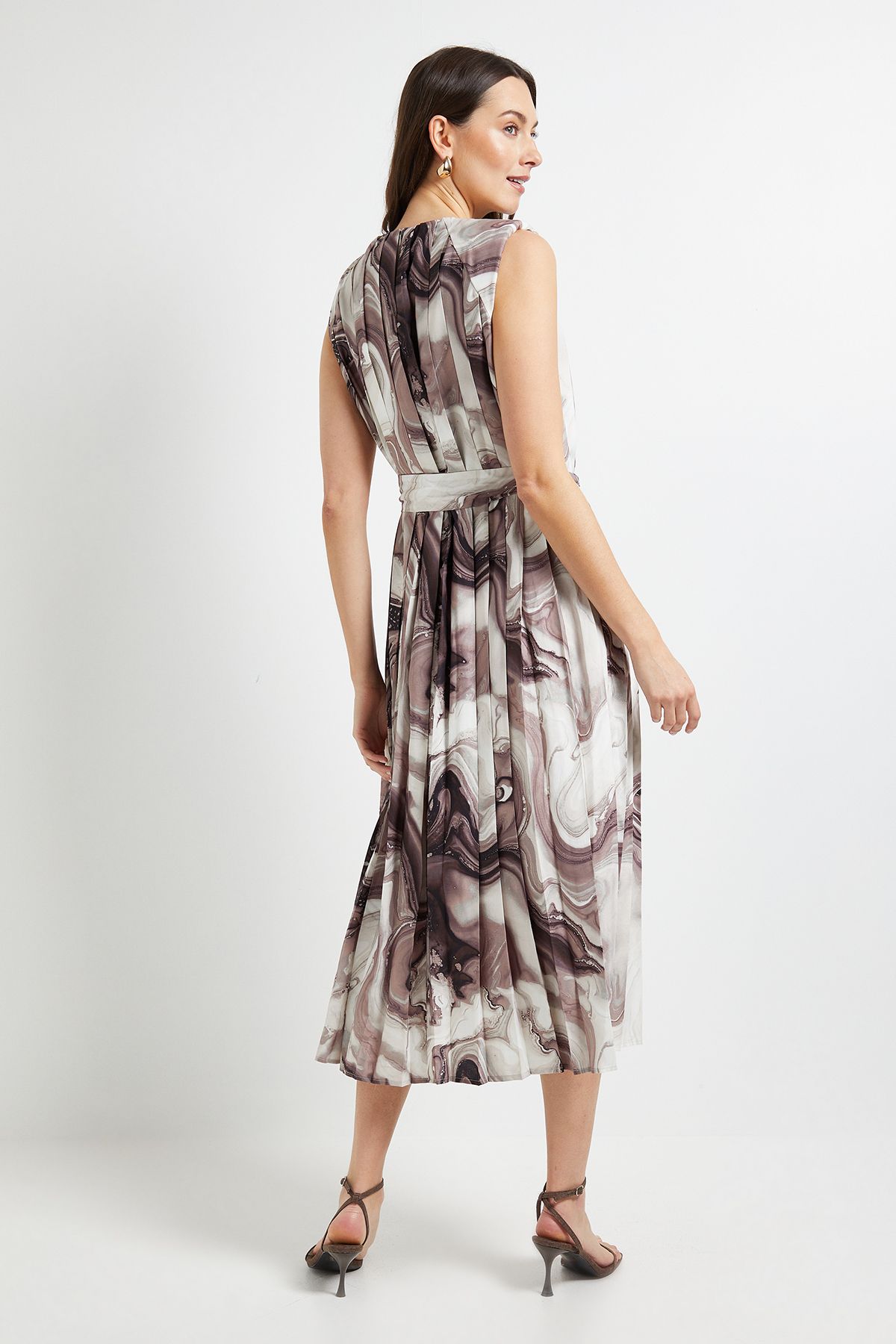 Principles All Over Pleated Midi Dress Mono image 3