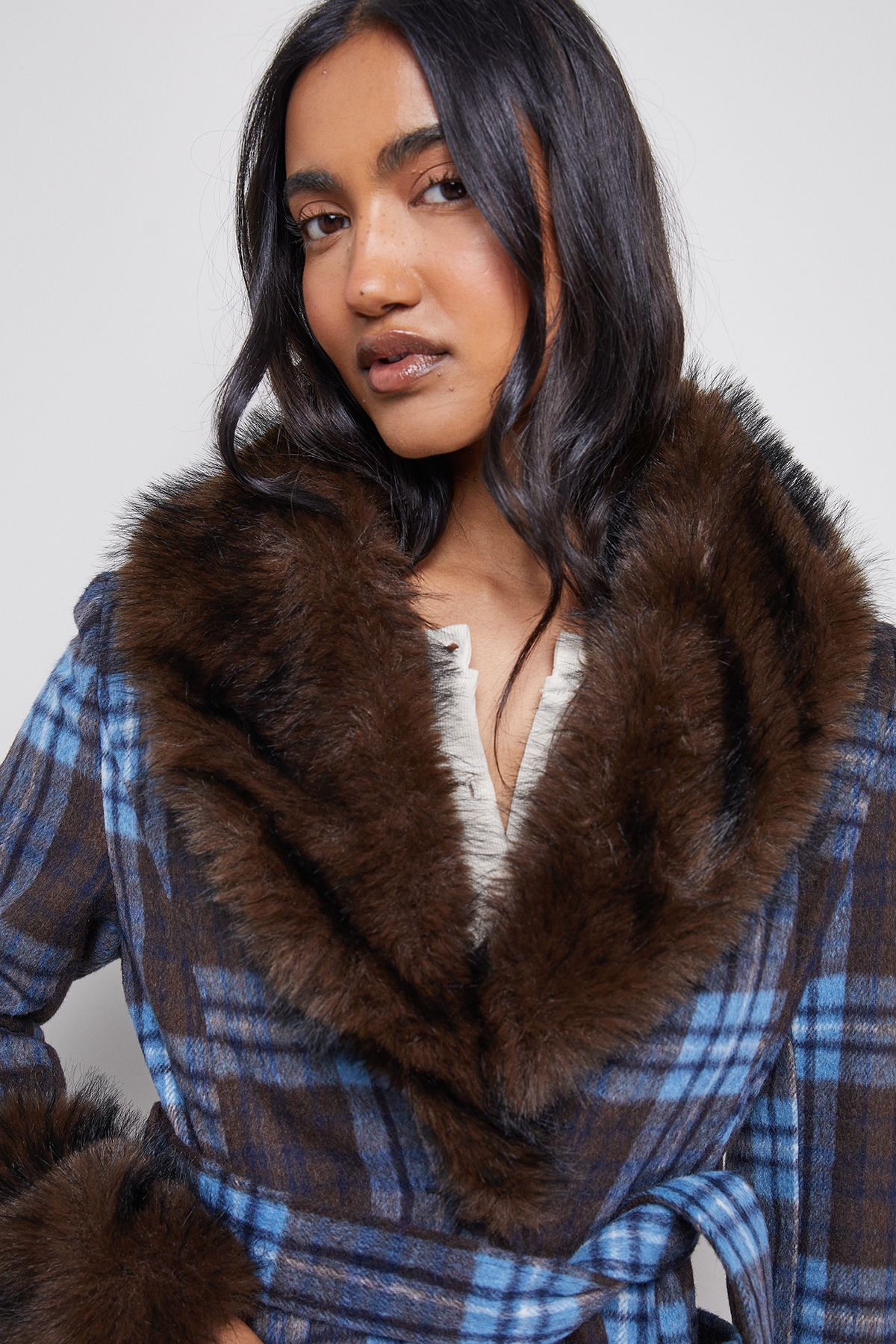 Warehouse Faux Fur Collared Check Belted Coat Cobalt image 5