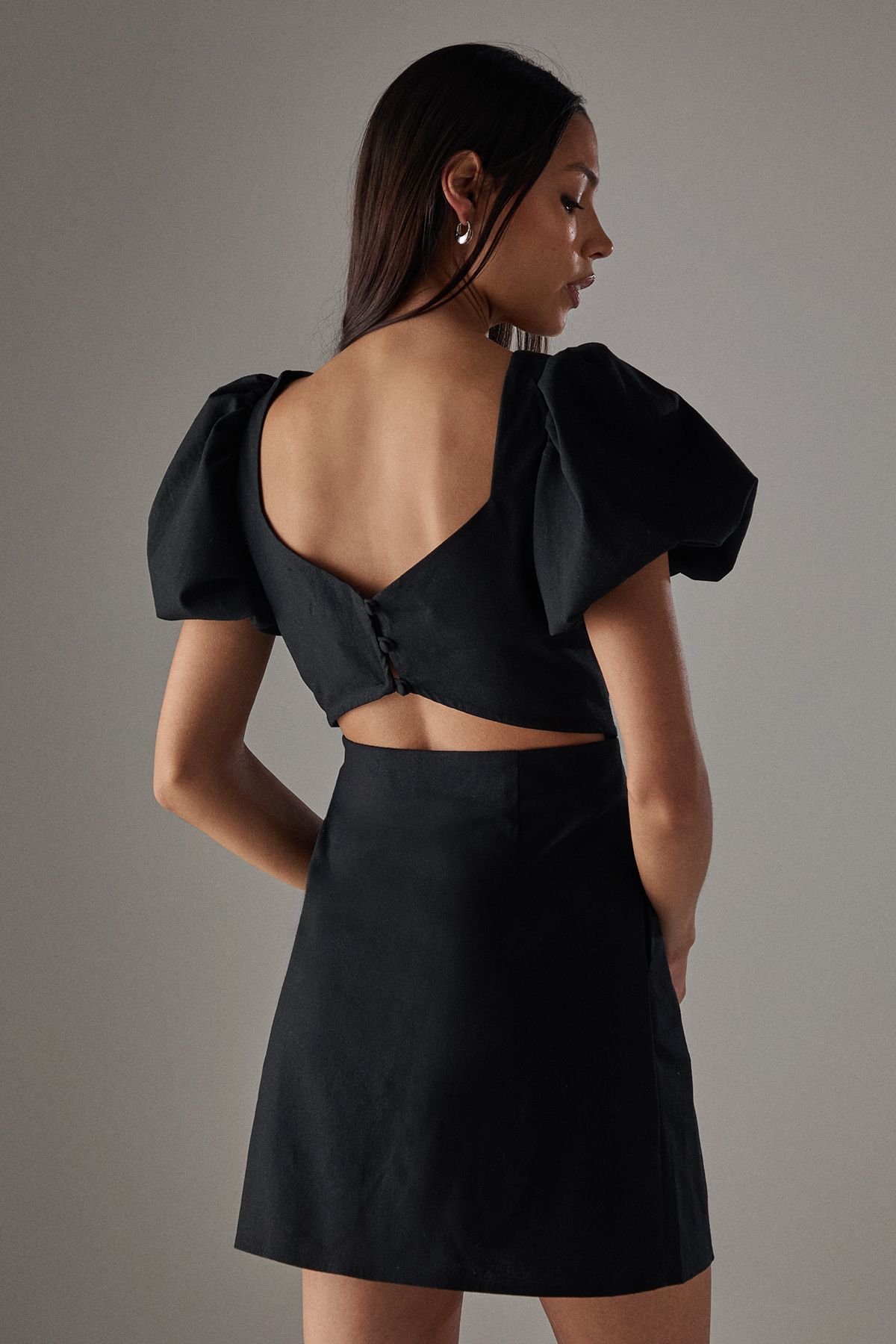 Warehouse HCD Linen Square Neck Puff Sleeve Mini Dress Black image 3