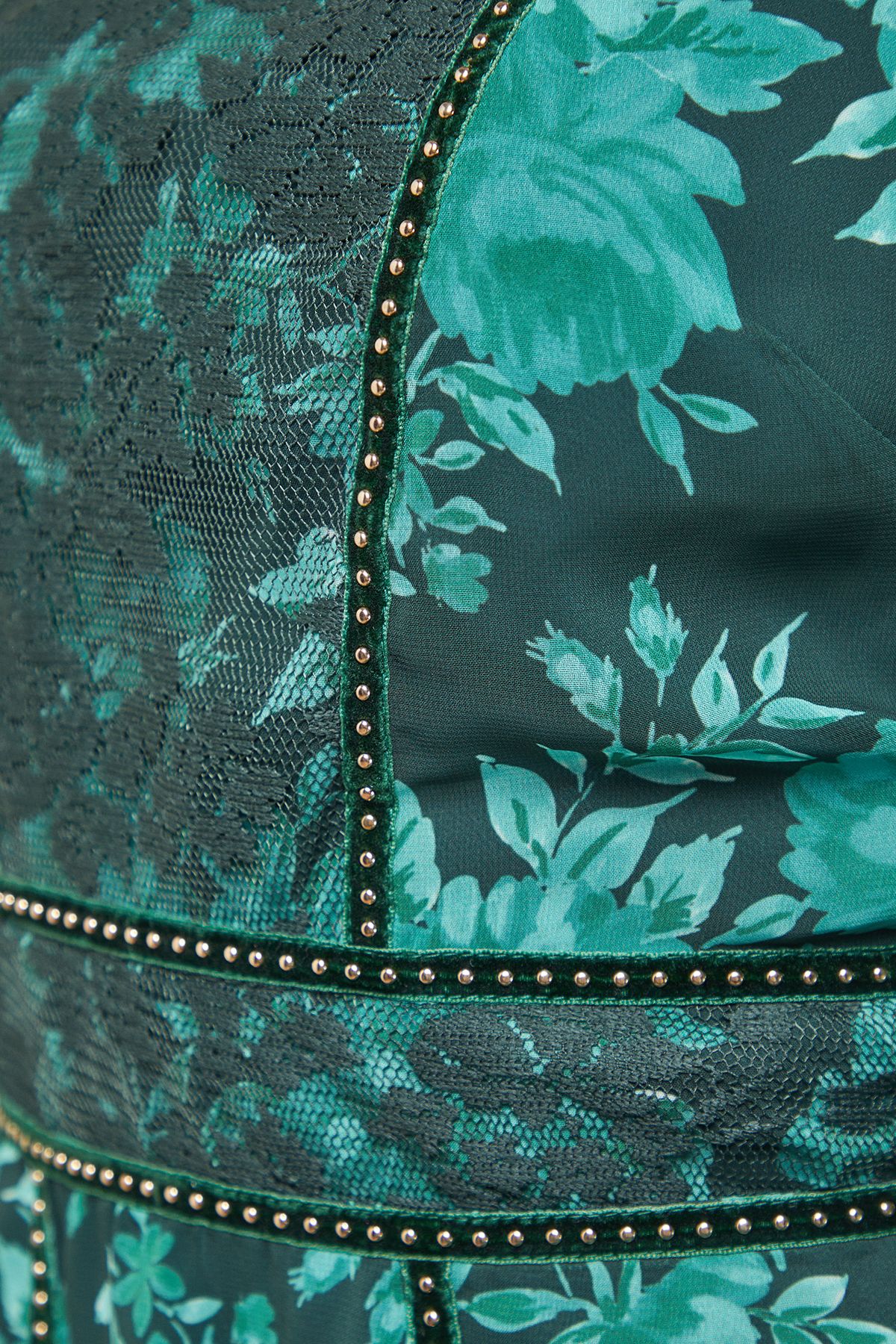 Oasis Velvet Stud Trim Mini Dress Floral image 5