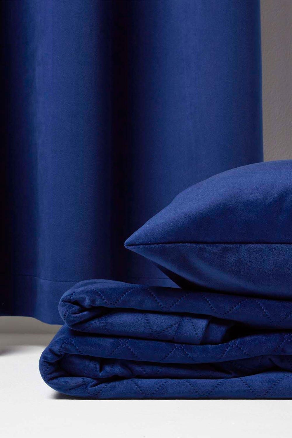 Homescapes Diamond Quilted Velvet Throw image 6