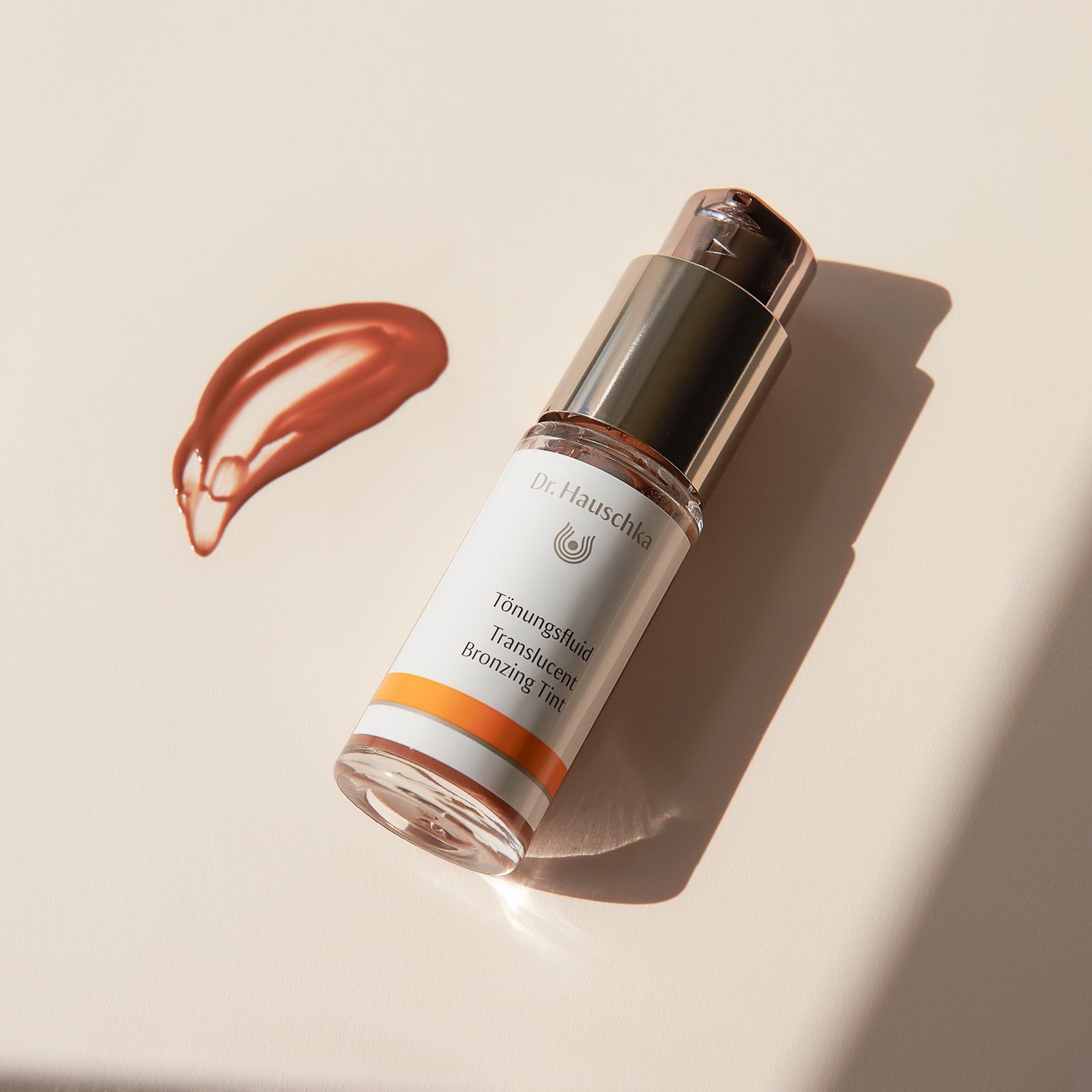 Dr. Hauschka Translucent Bronzing Tint 18ml image 3