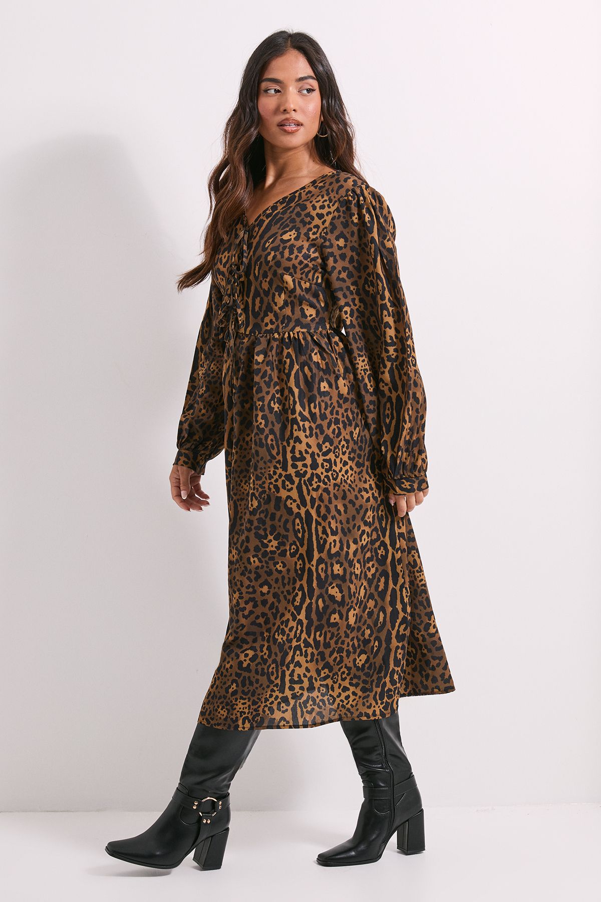 Dorothy Perkins Leopard Animal Petite Bow Front Blouson Sleeve Printed Midi Dress Green image 1
