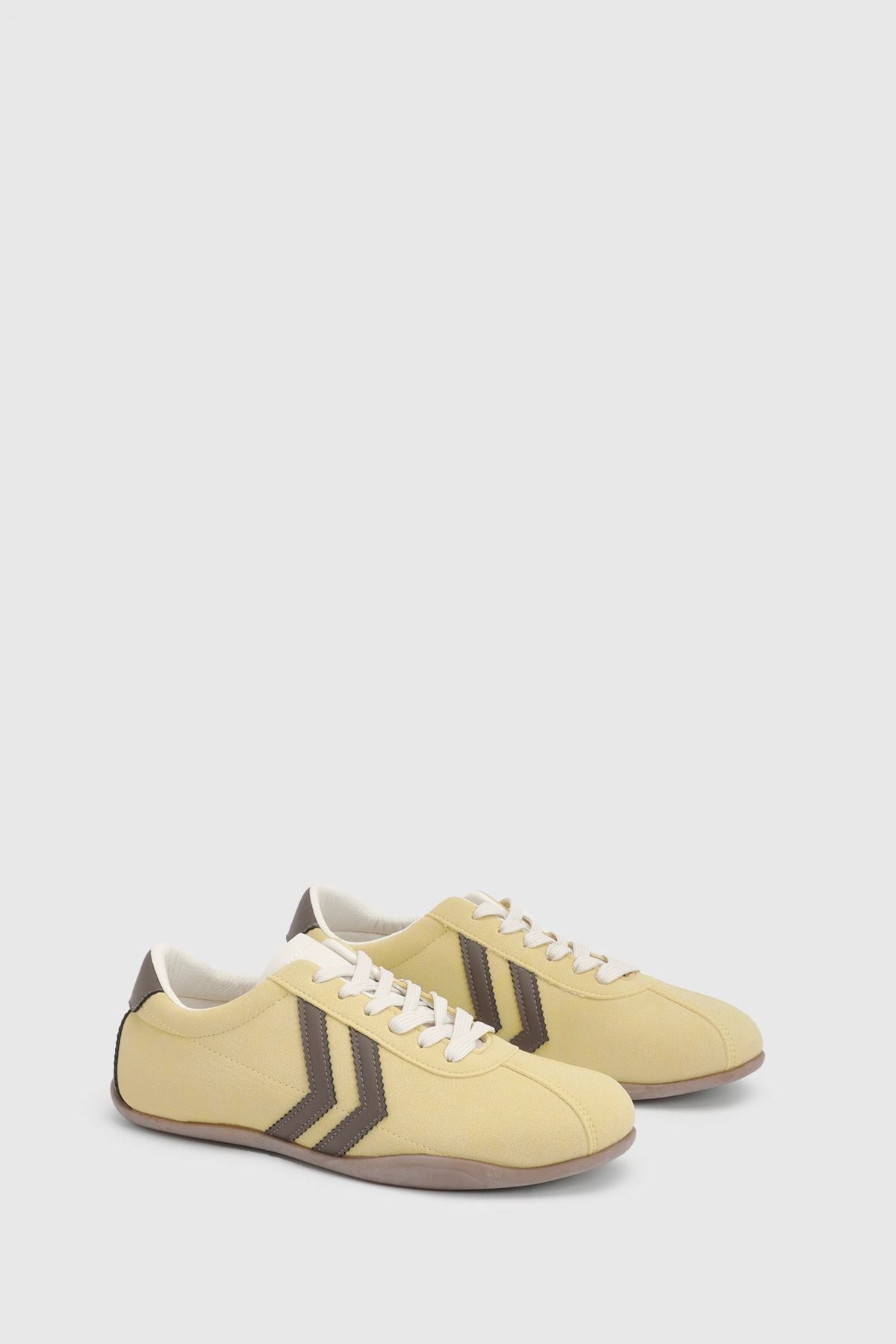 Oasis Riley Faux Suede Contrast Lace Up Trainers Yellow