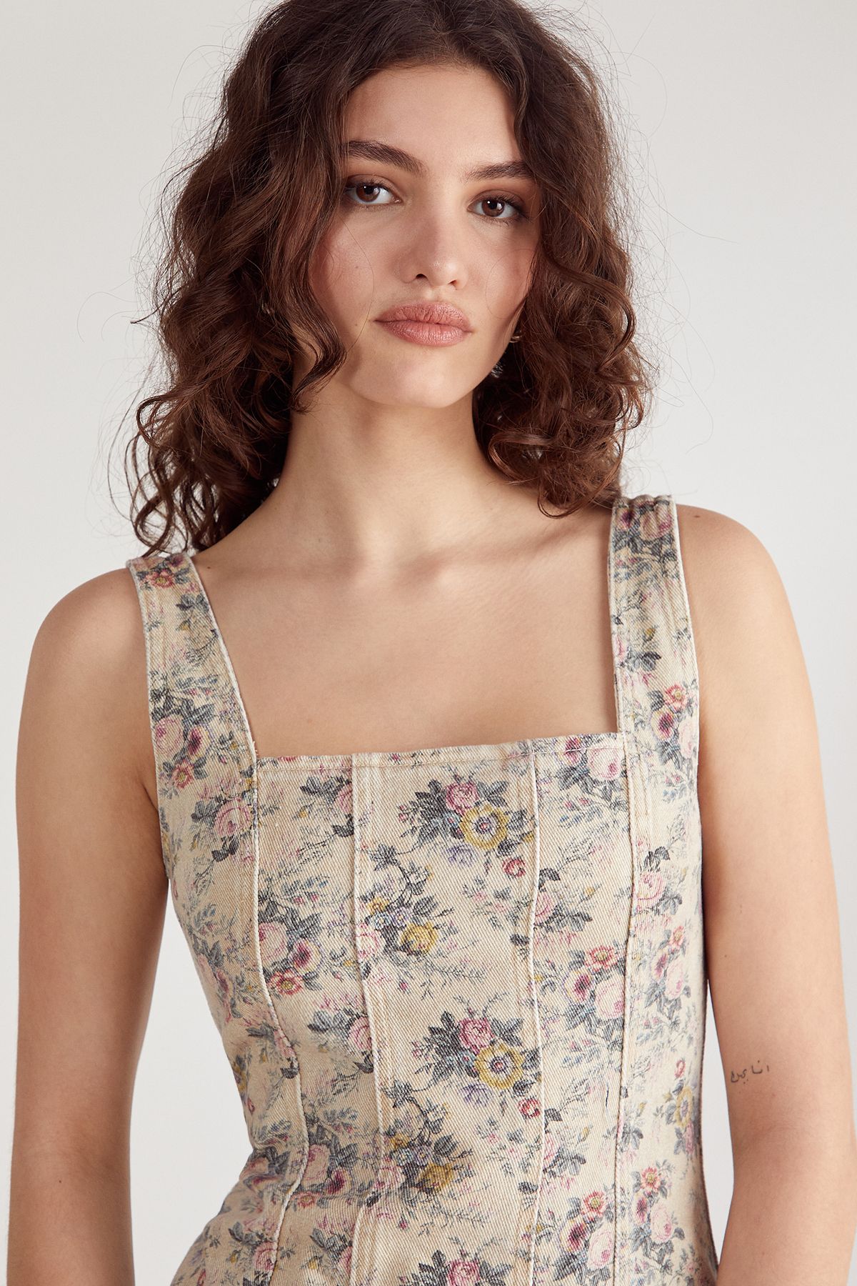 NastyGal Floral Printed Denim Mini Dress Multi image 4