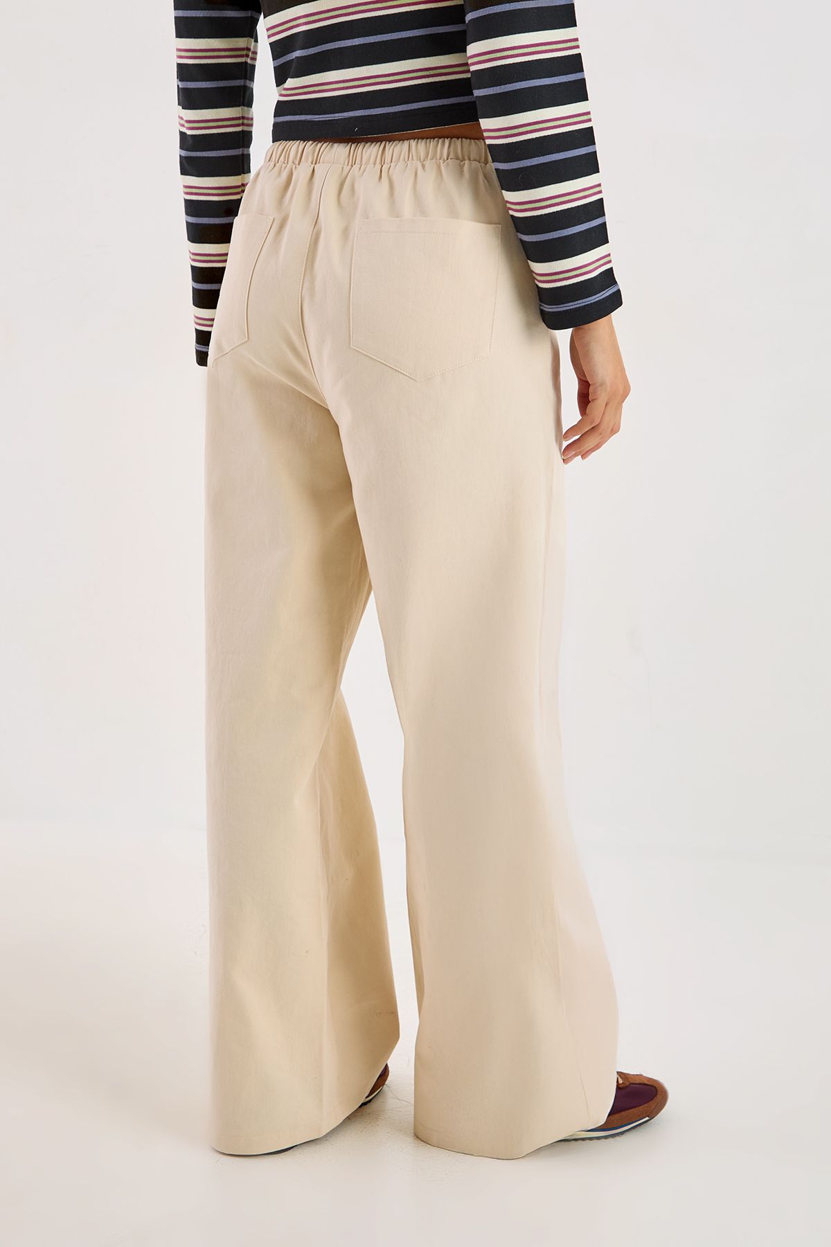 NastyGal Wide Leg Cargo Pants Stone image 4