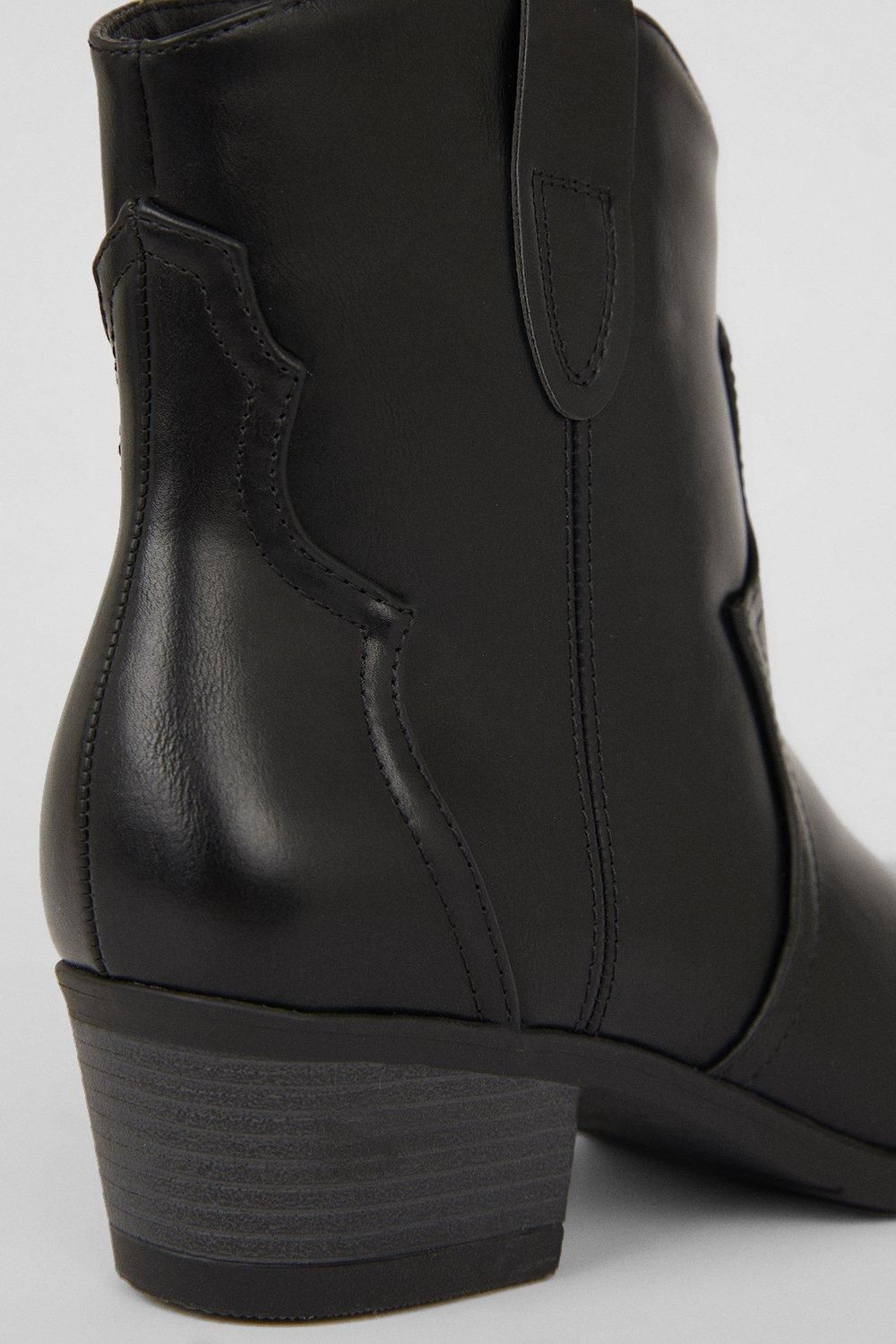 Oasis Block Heel Western Boots Black image 4