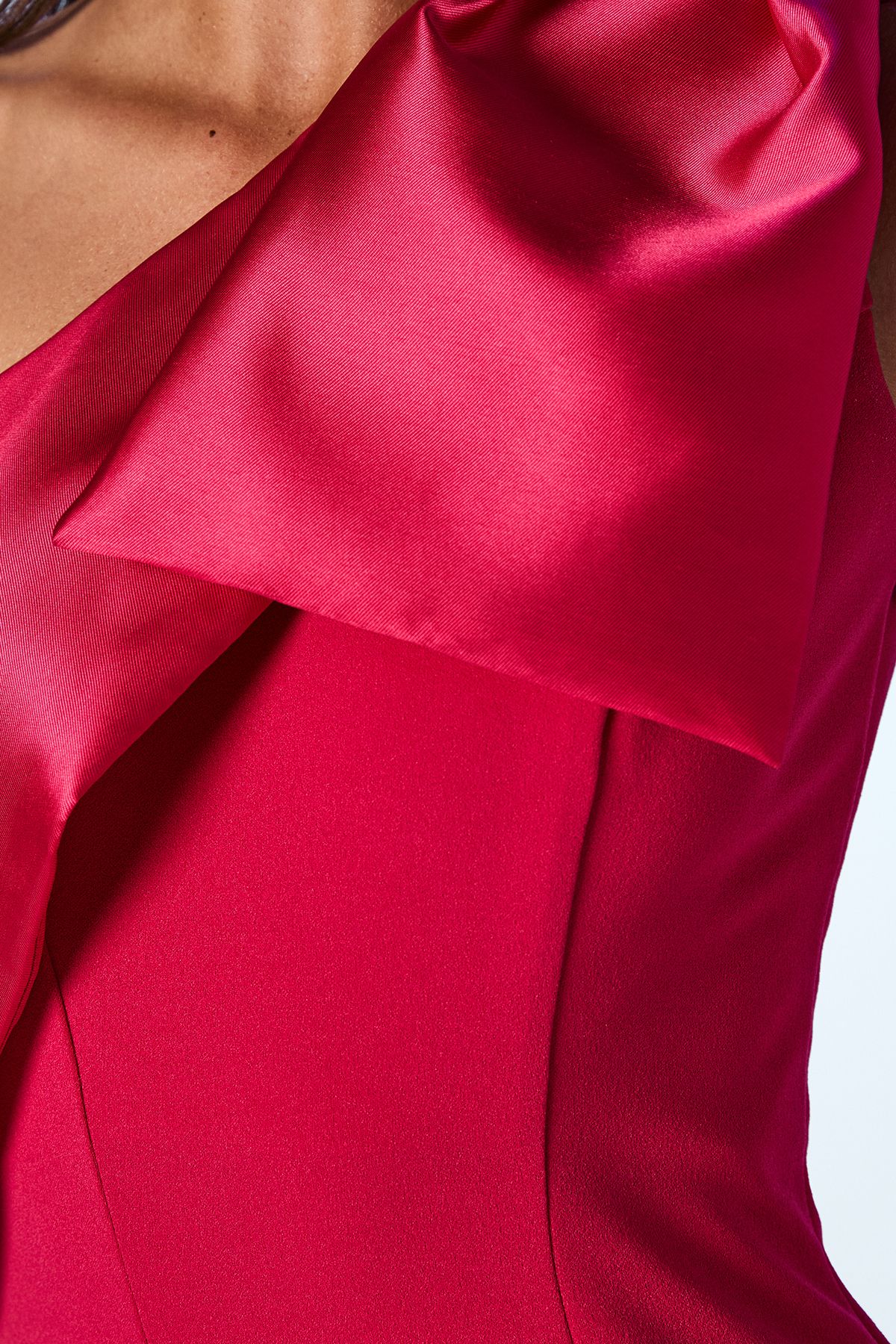 Coast Bow One Shoulder Midi Dress Magenta image 5