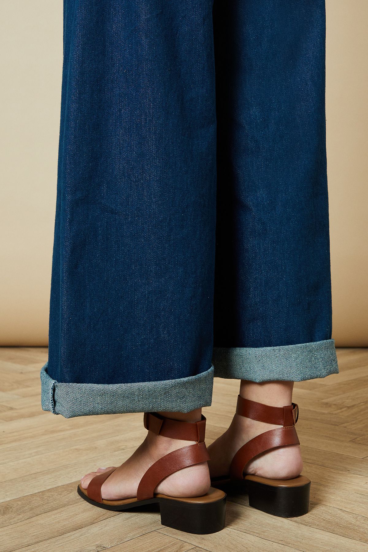 Oasis Gracie Real Leather Low Stacked Heeled Sandals Tan image 4