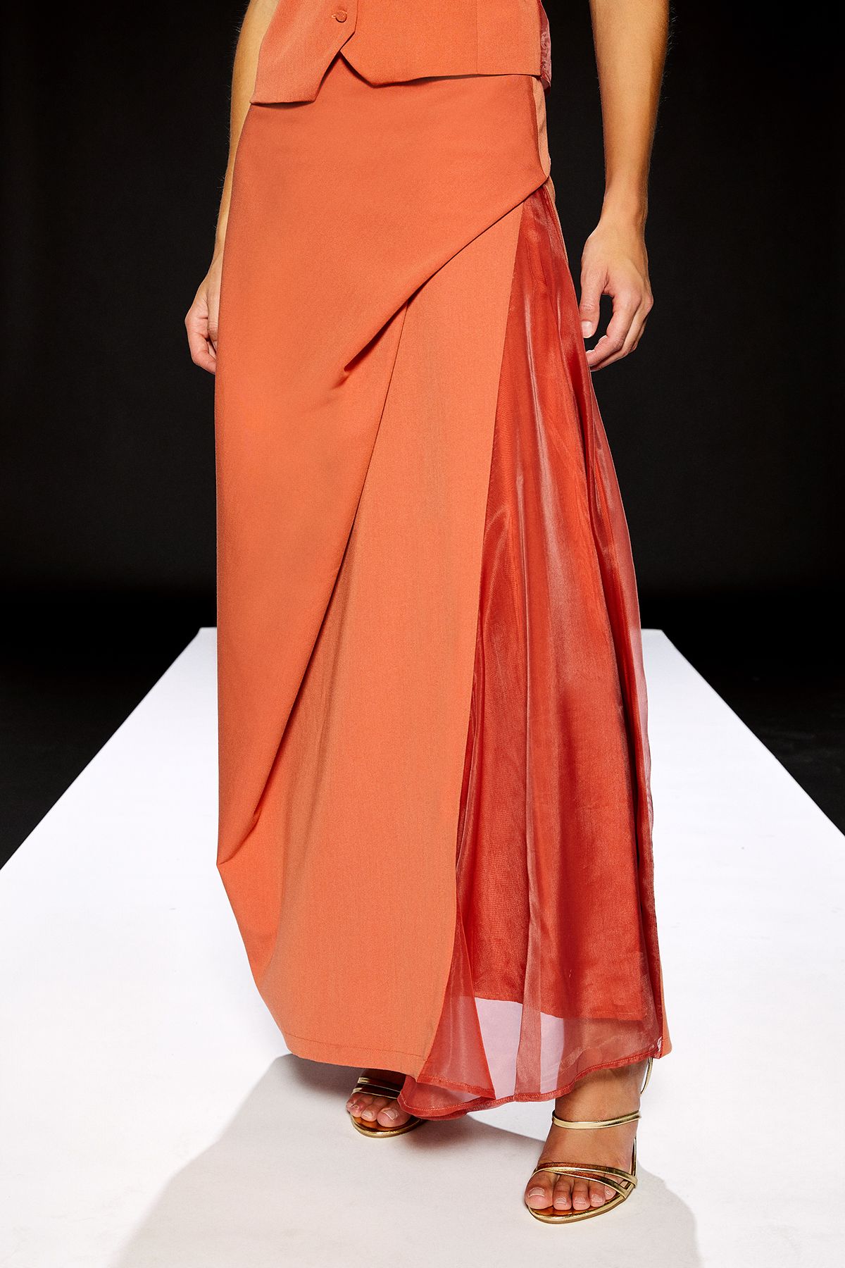 RUNWAY 1.8.1.8 Runway 1.8.1.8 Organza Panelled Maxi Skirt Orange image 2