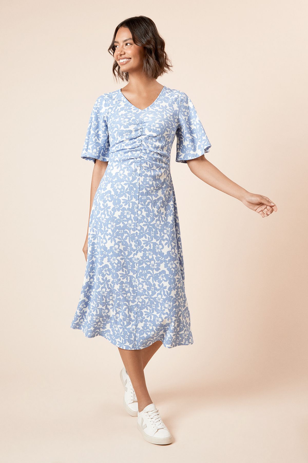 Dorothy Perkins Blue Floral Angel Sleeve Ruched Front Jersey Midi Dress Floral image 1