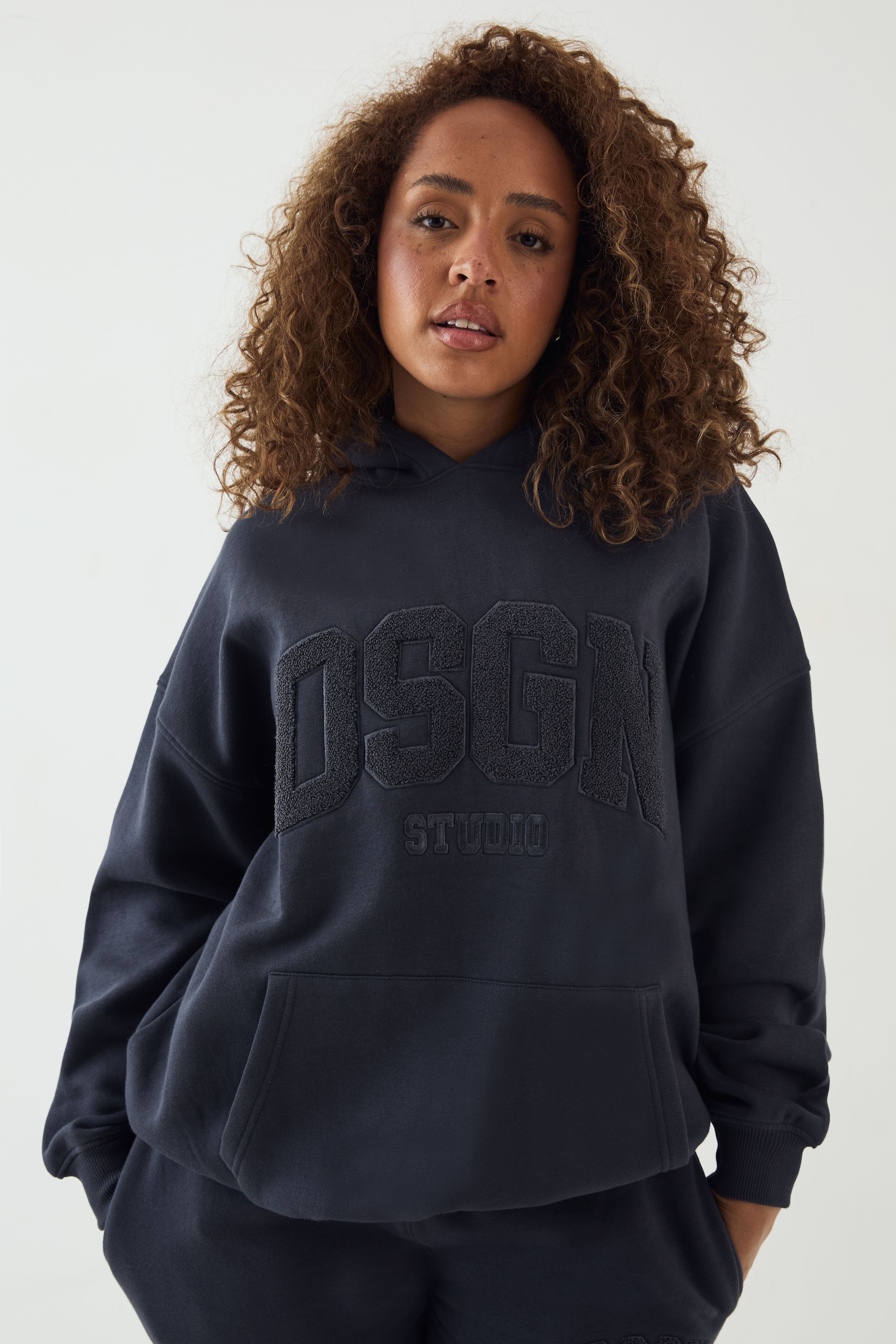DSGN Studio DSGN Studio Towelling Applique Oversized Hoodie Midnight