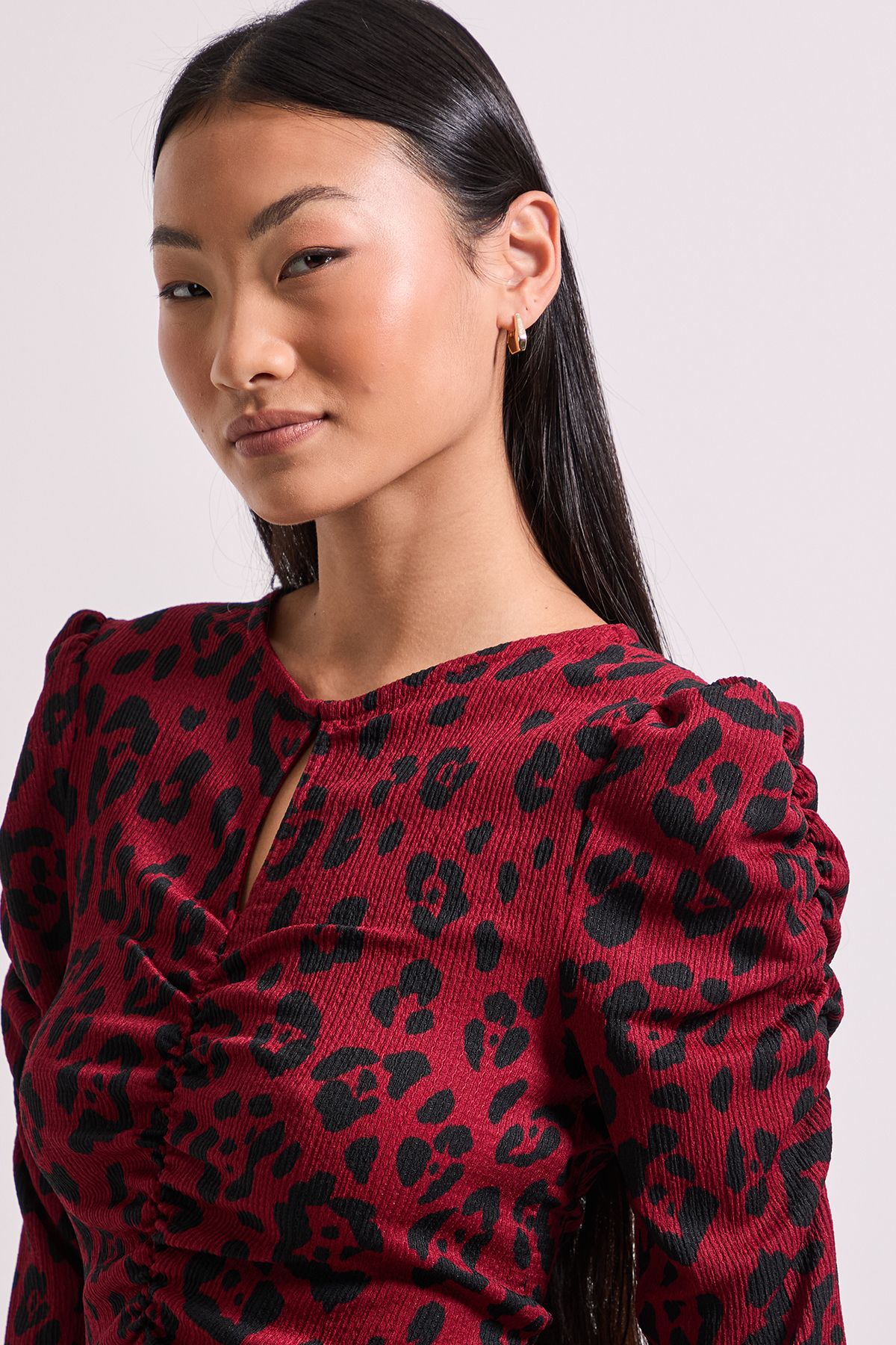 Dorothy Perkins Petite Berry Leopard Keyhole Midi Dress Animal image 4