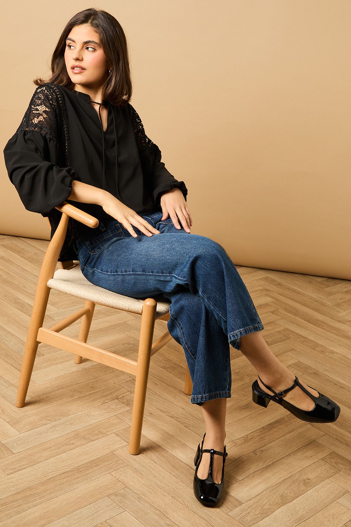 Oasis Florence Faux Patent Leather T-Bar Medium Block Heel Court Shoes True Black image 2