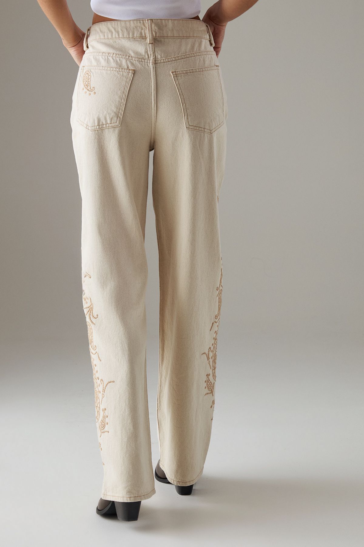 Warehouse Embroidered Denim Dad Jeans Ecru image 3