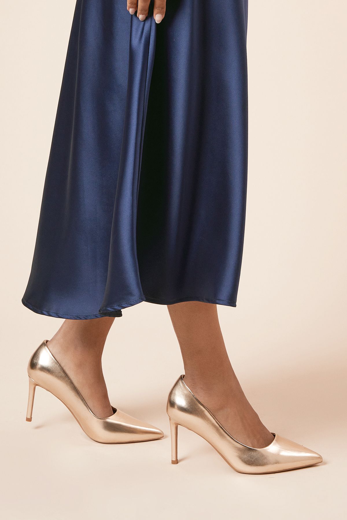 Dorothy Perkins Wide Fit Dash Pointed High Stiletto Heel Court Shoes Gold image 3