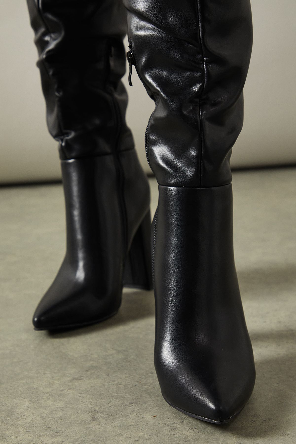 Oasis Kandi Faux Leather High Block Heel Pointed Over The Knee Boot Black image 4