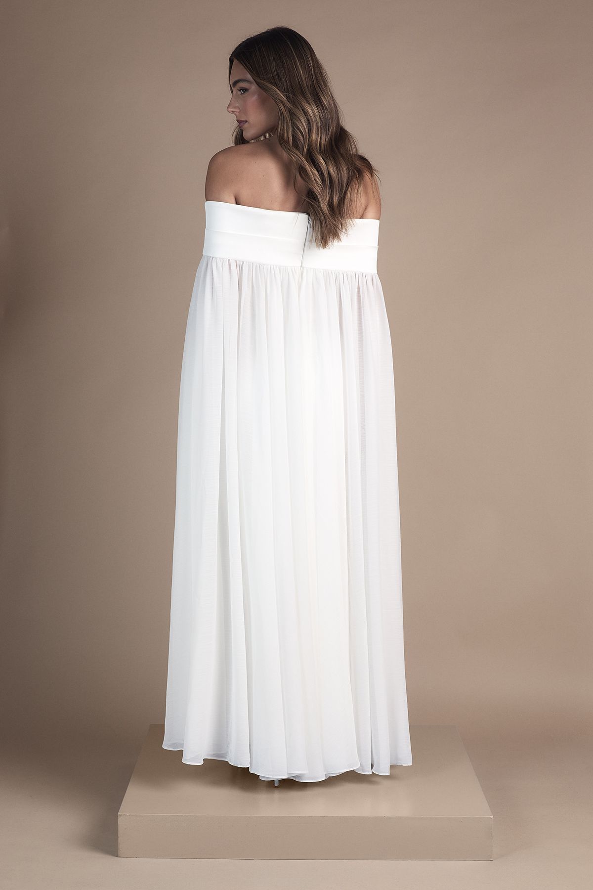 Coast Bardot Cape Column Twill Wedding Dress Ivory image 3