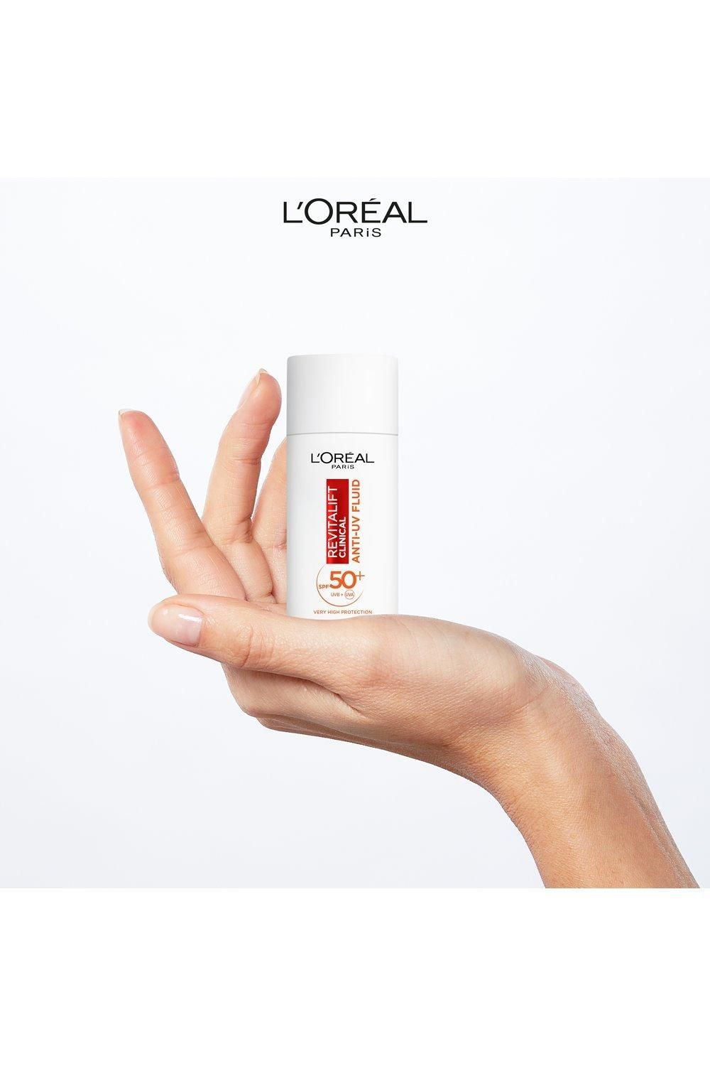 L'Oréal Paris Revitalift Clinical Vitamin C UV Fluid SPF 50+ Moisturiser Multi image 7