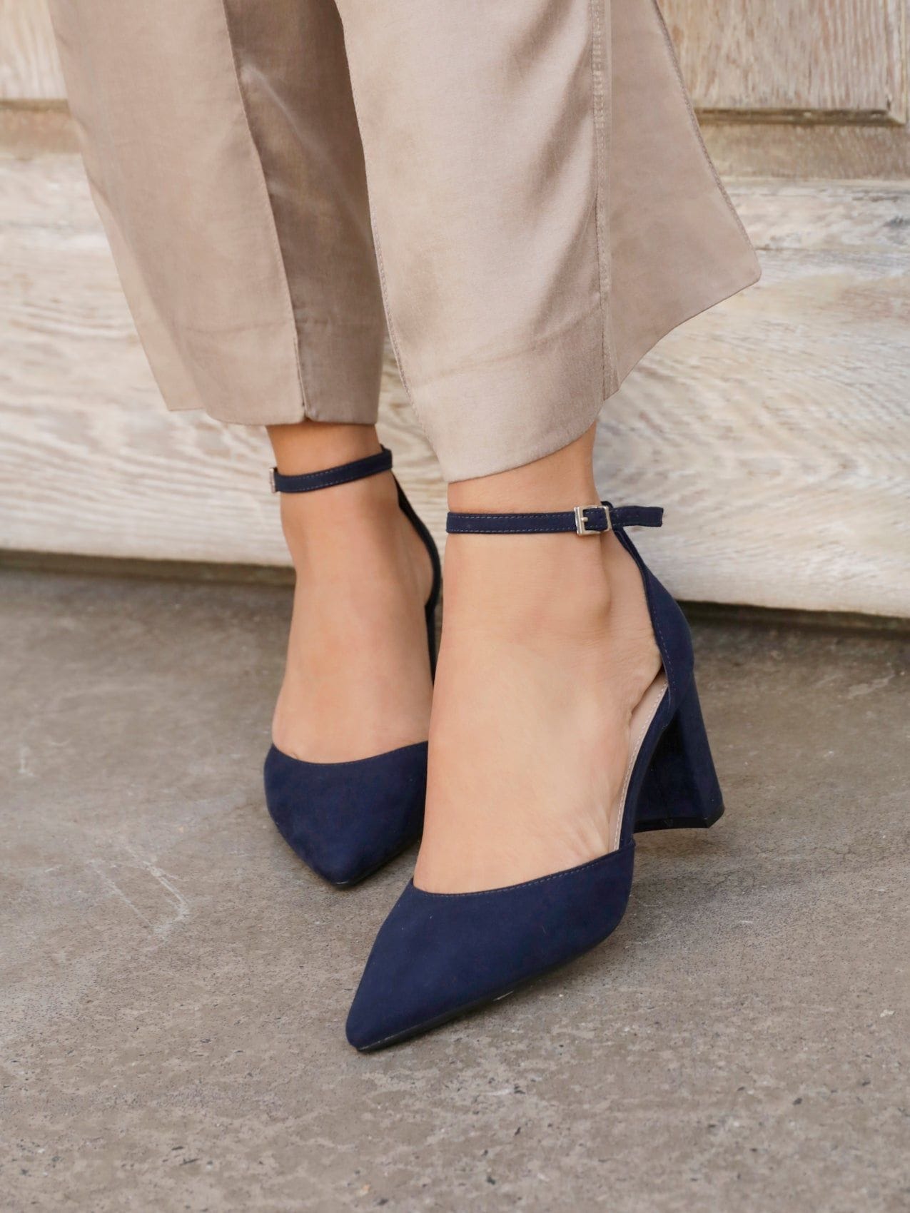 Linzi Leona Navy Faux Suede Closed Back Block Heeled Court Shoe image 6