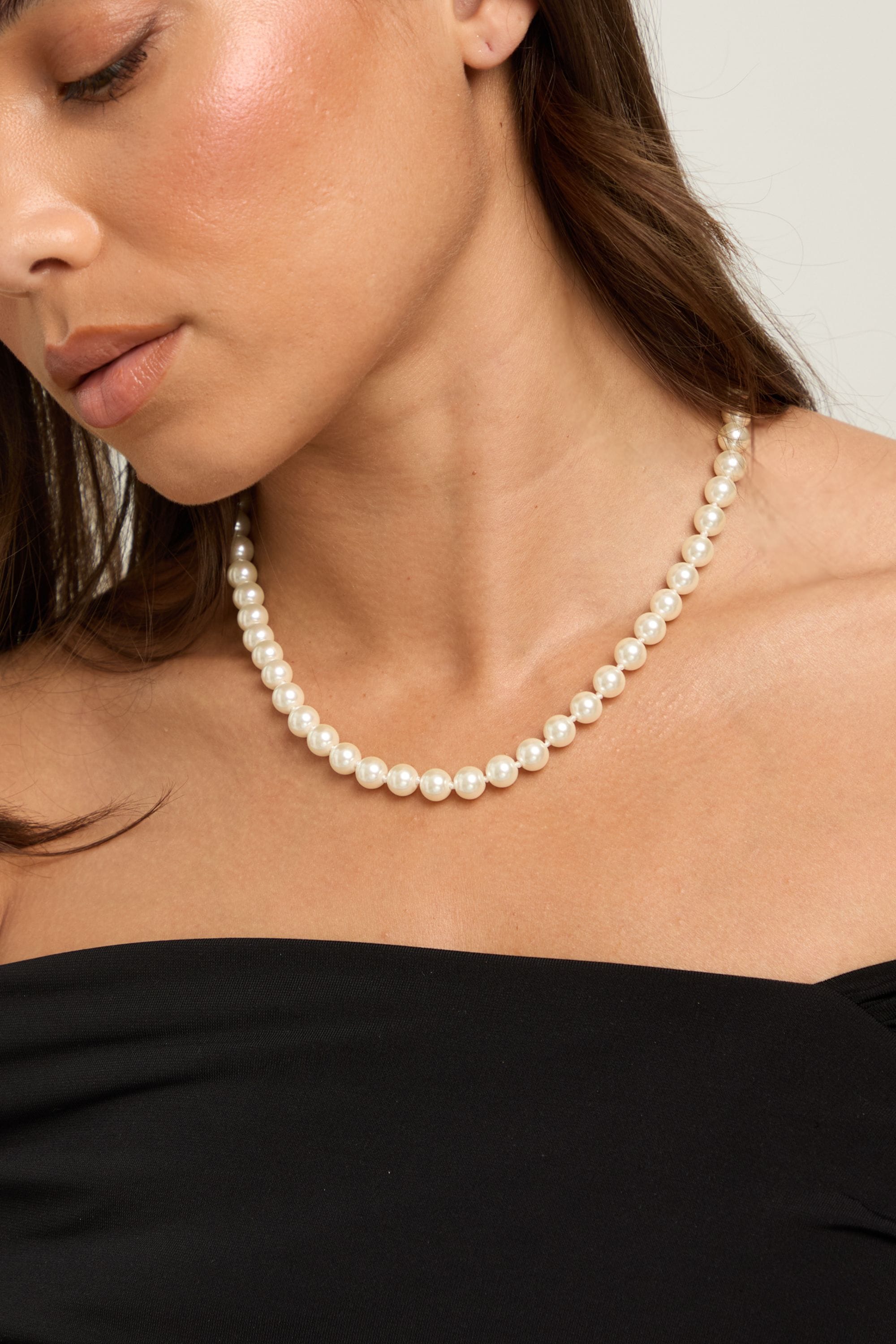 Jon Richard Gold Plated Single Row Pearl Necklace image 2