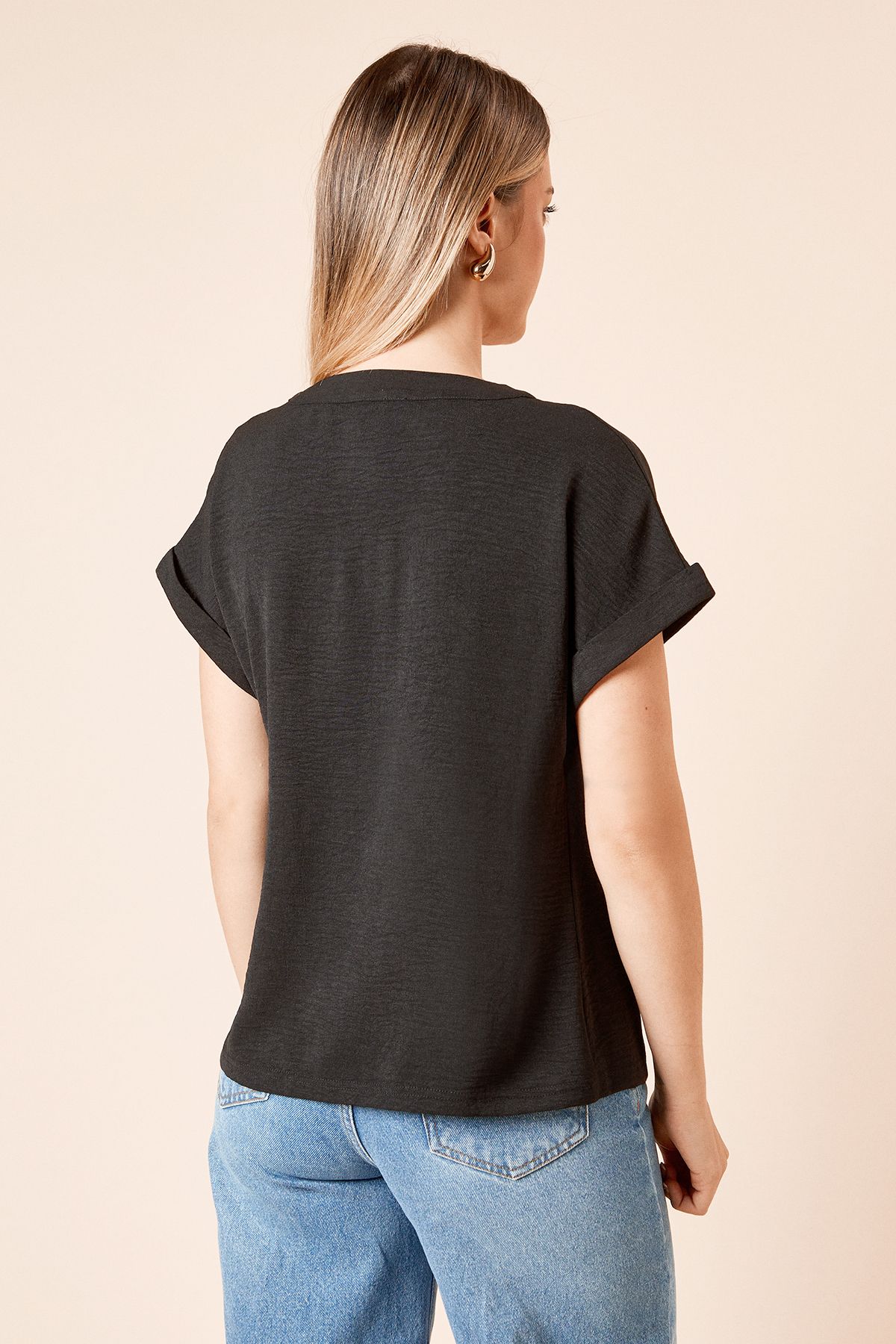 Dorothy Perkins V Neck Grown On Sleeve Top Black image 5