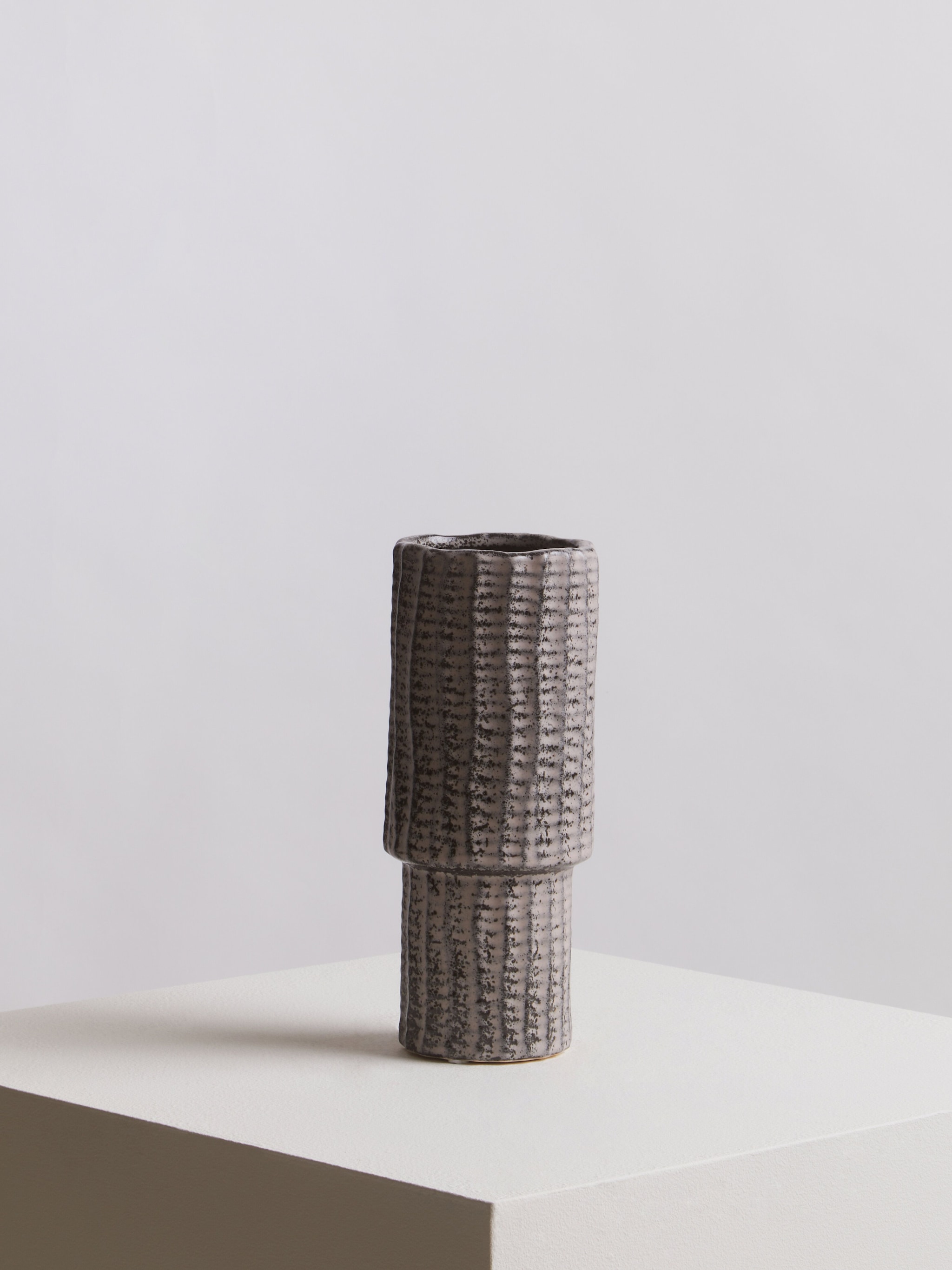 Orsina Textured Medium Vase, Contemporary Design Flower Vase, Tiered Design Modern Vase for a Variety of Decors image 3