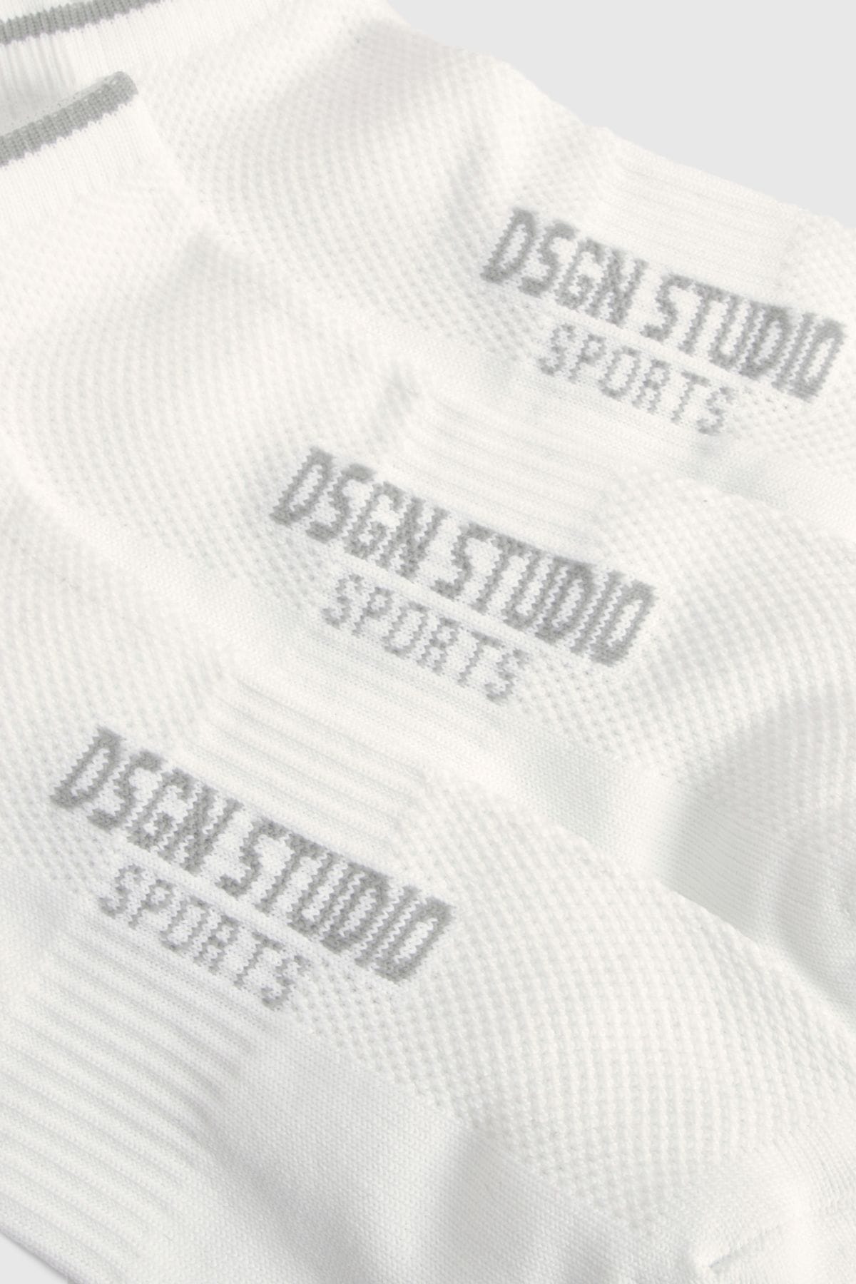 DSGN Studio DSGN Studio Sports 3 Pack Padded Tab Trainer Sock White image 3