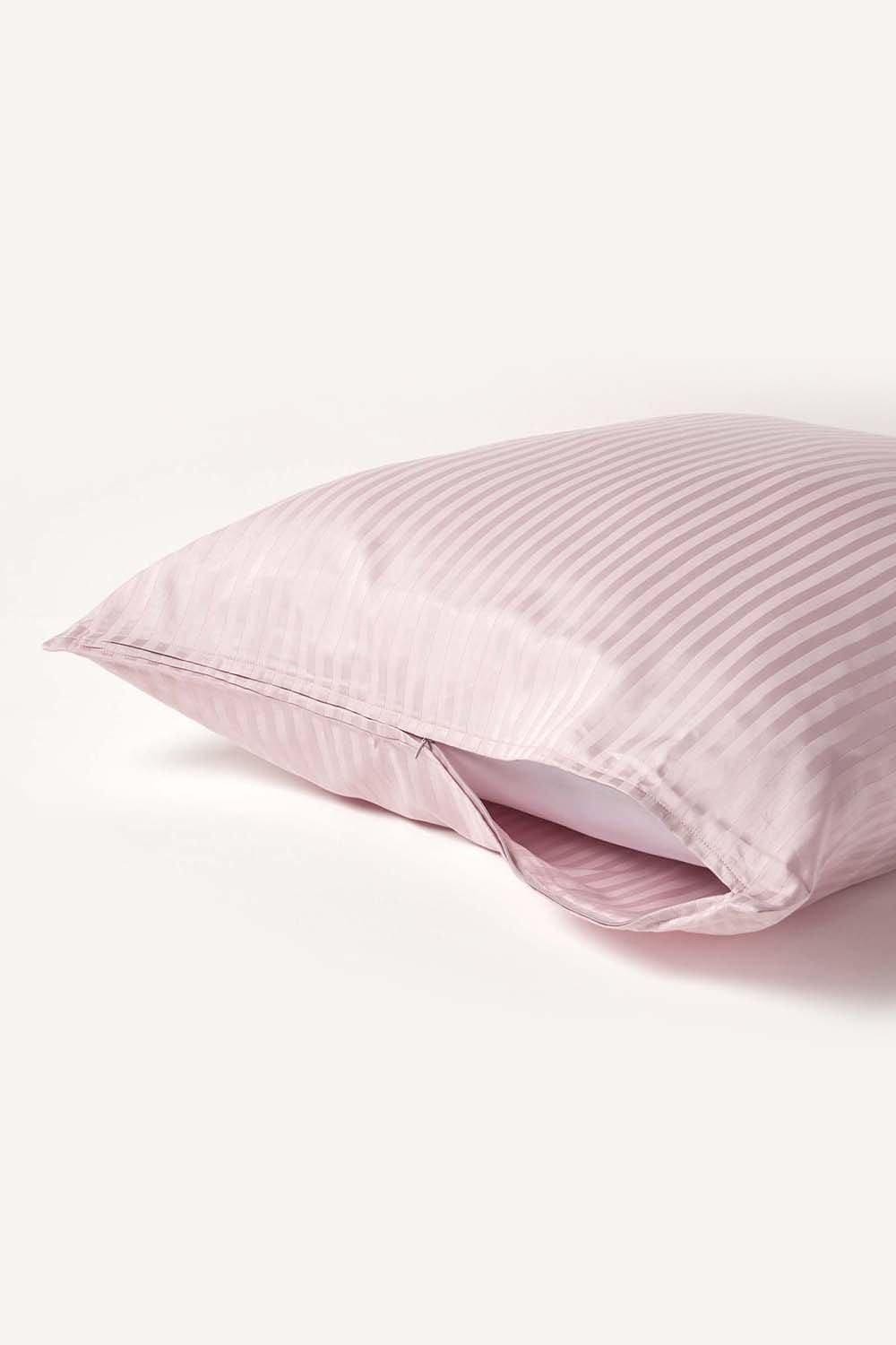 Homescapes Continental Egyptian Cotton Pillowcase 330 TC, 80 x 80 cm image 3