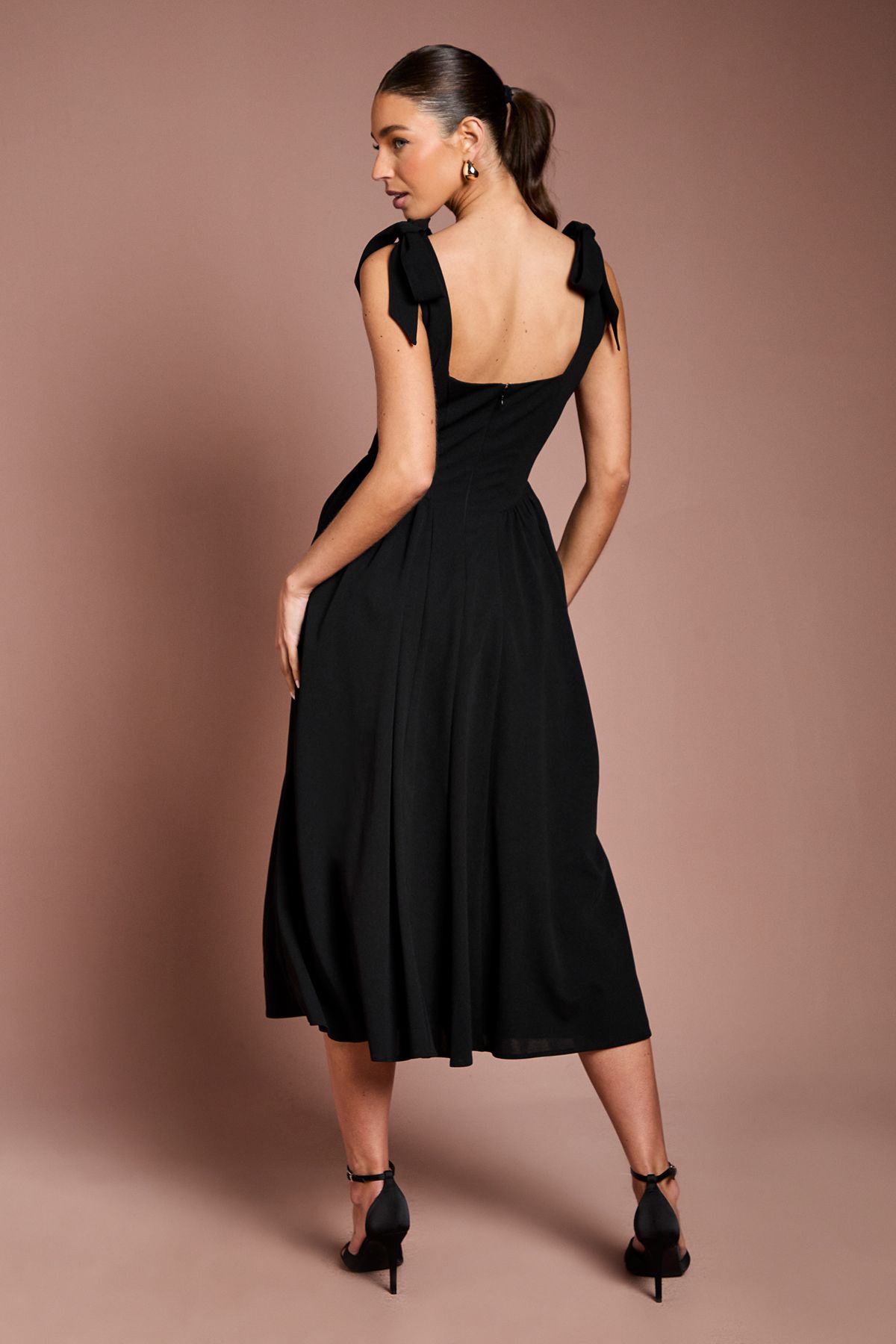 Coast Sleeveless Crepe Midi Dress With Bow Detail Straps Black image 3