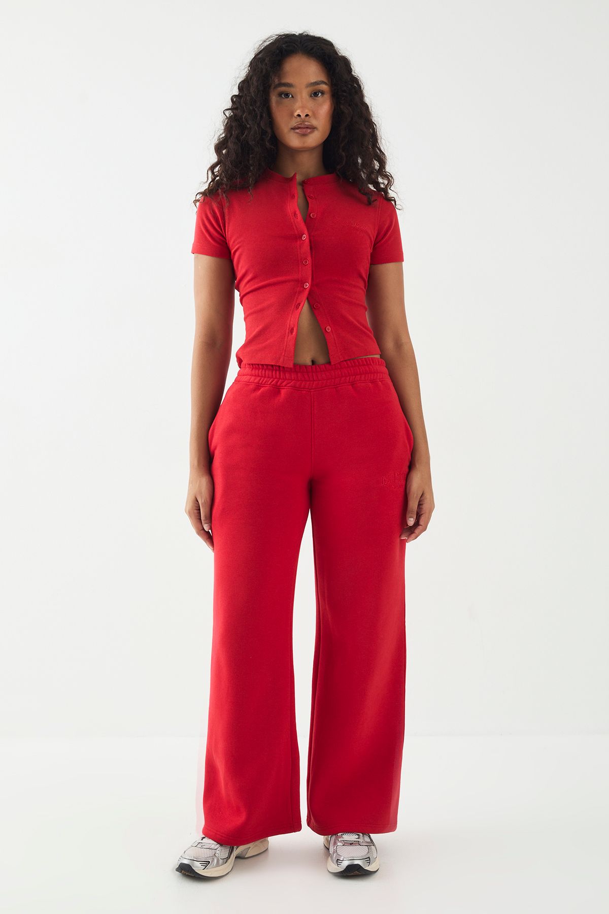 DSGN Studio DSGN Studio Script Embroidery Ribbed Button Through Short Sleeve Top Red image 5