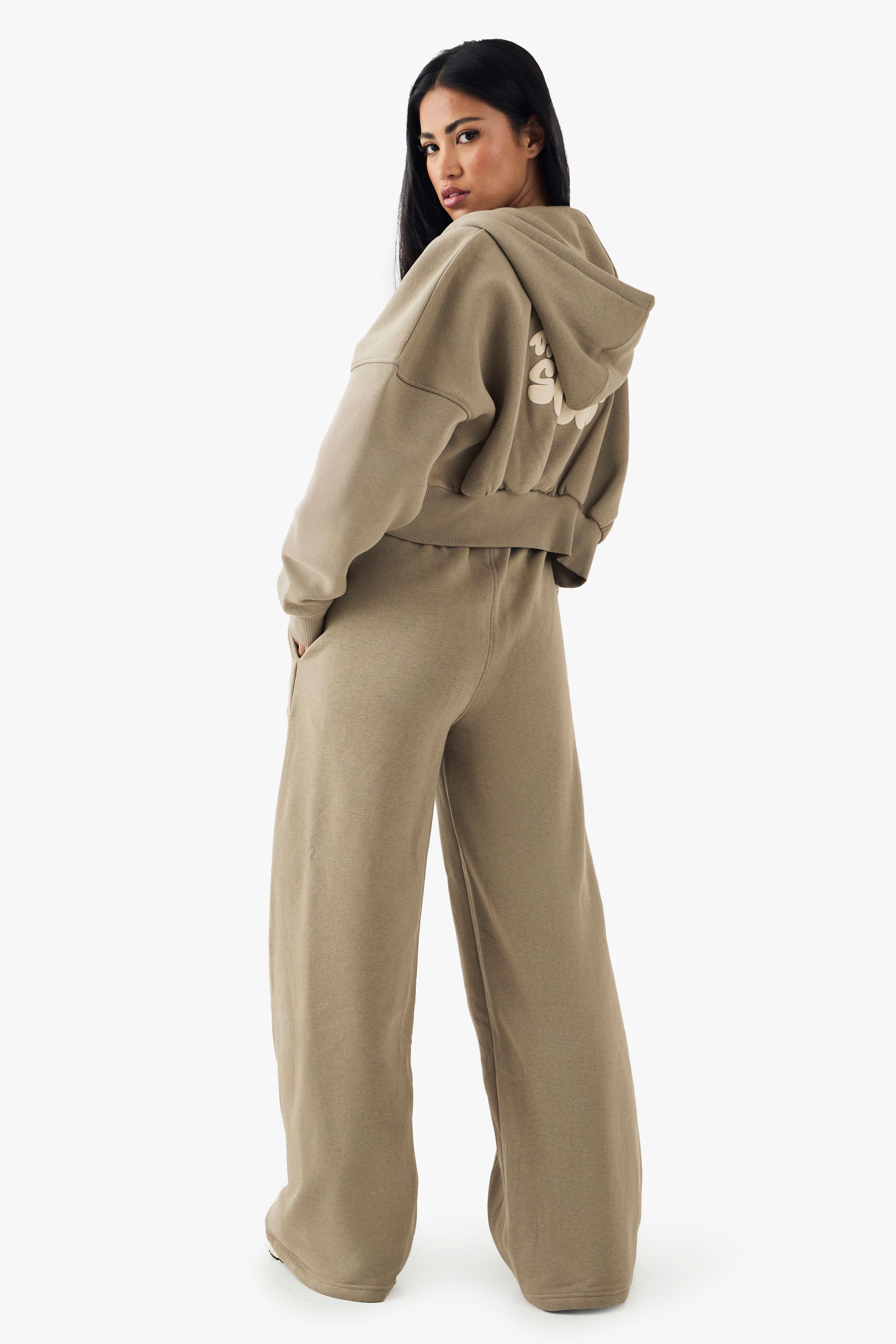 DSGN Studio DSGN Studio Sport Bubble Slogan Straight Leg Jogger Washed Khaki image 2